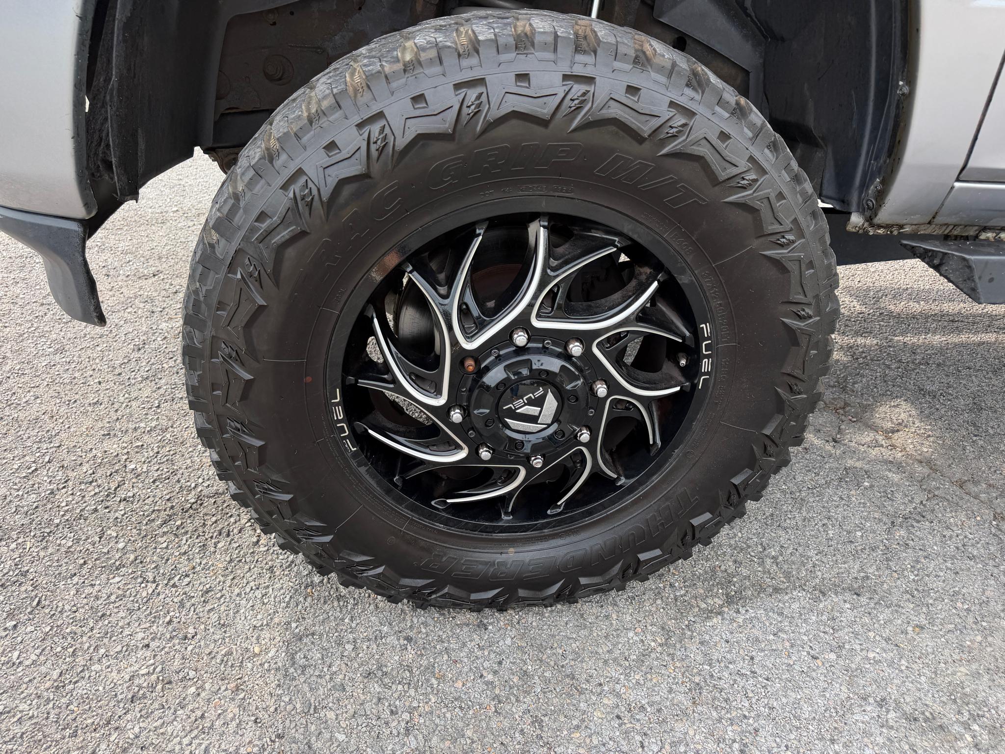 RAM 3500 Tradesman 4x4 Crew Cab 8' Box 2021