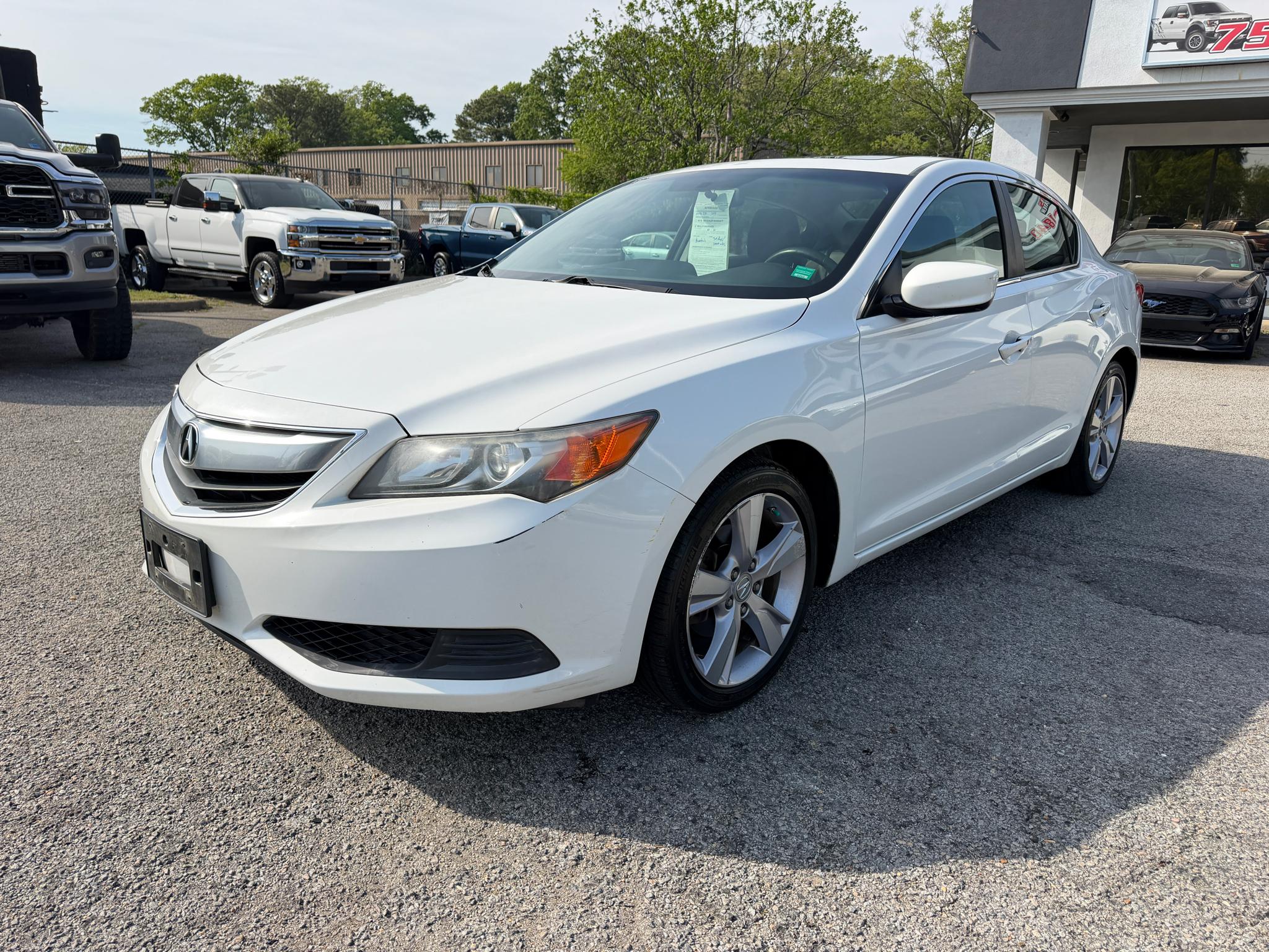 2014 Acura ILX 4dr Sdn 2.0L