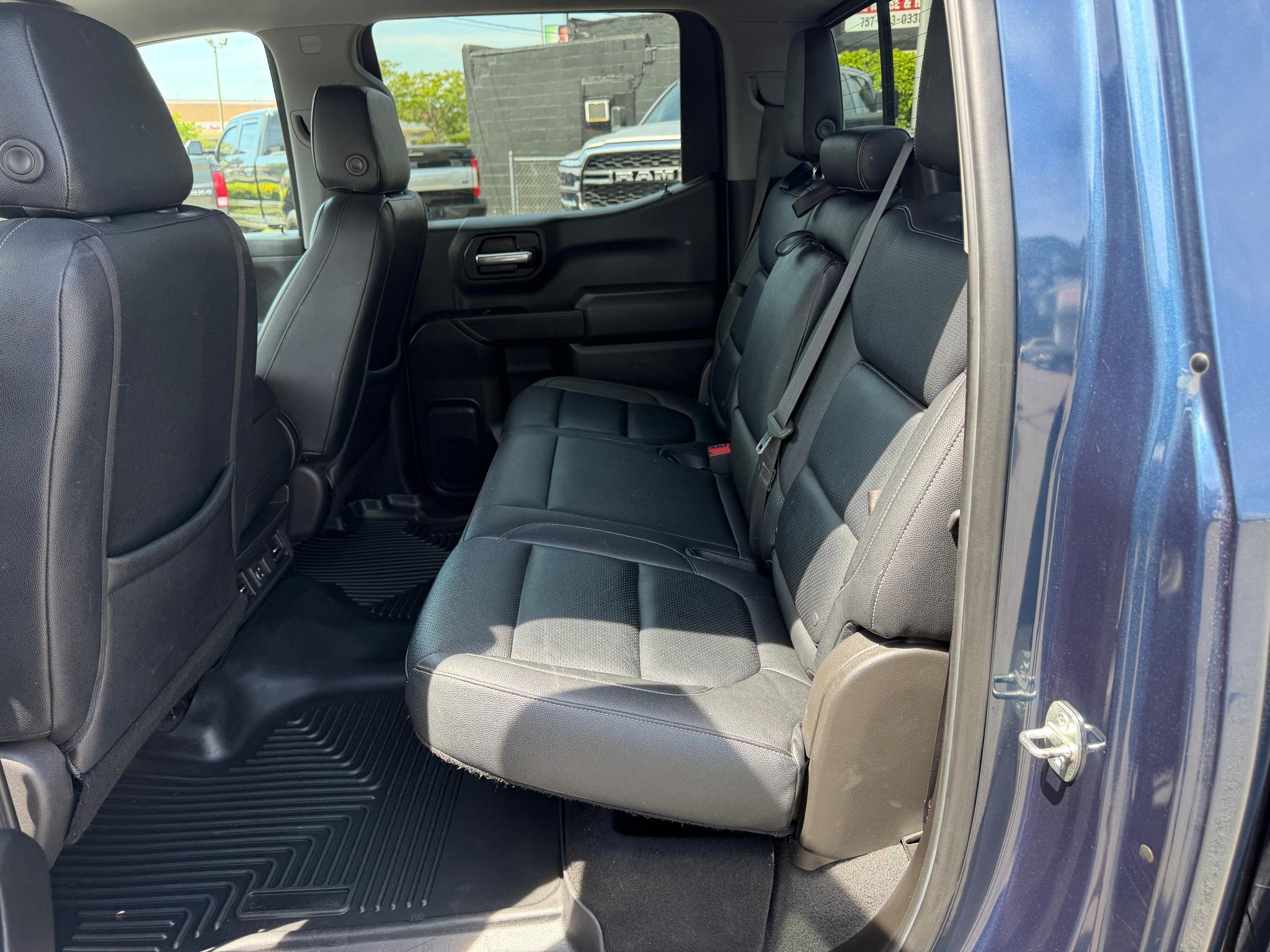Chevrolet Silverado 1500 4WD Crew Cab 147" LT 2019