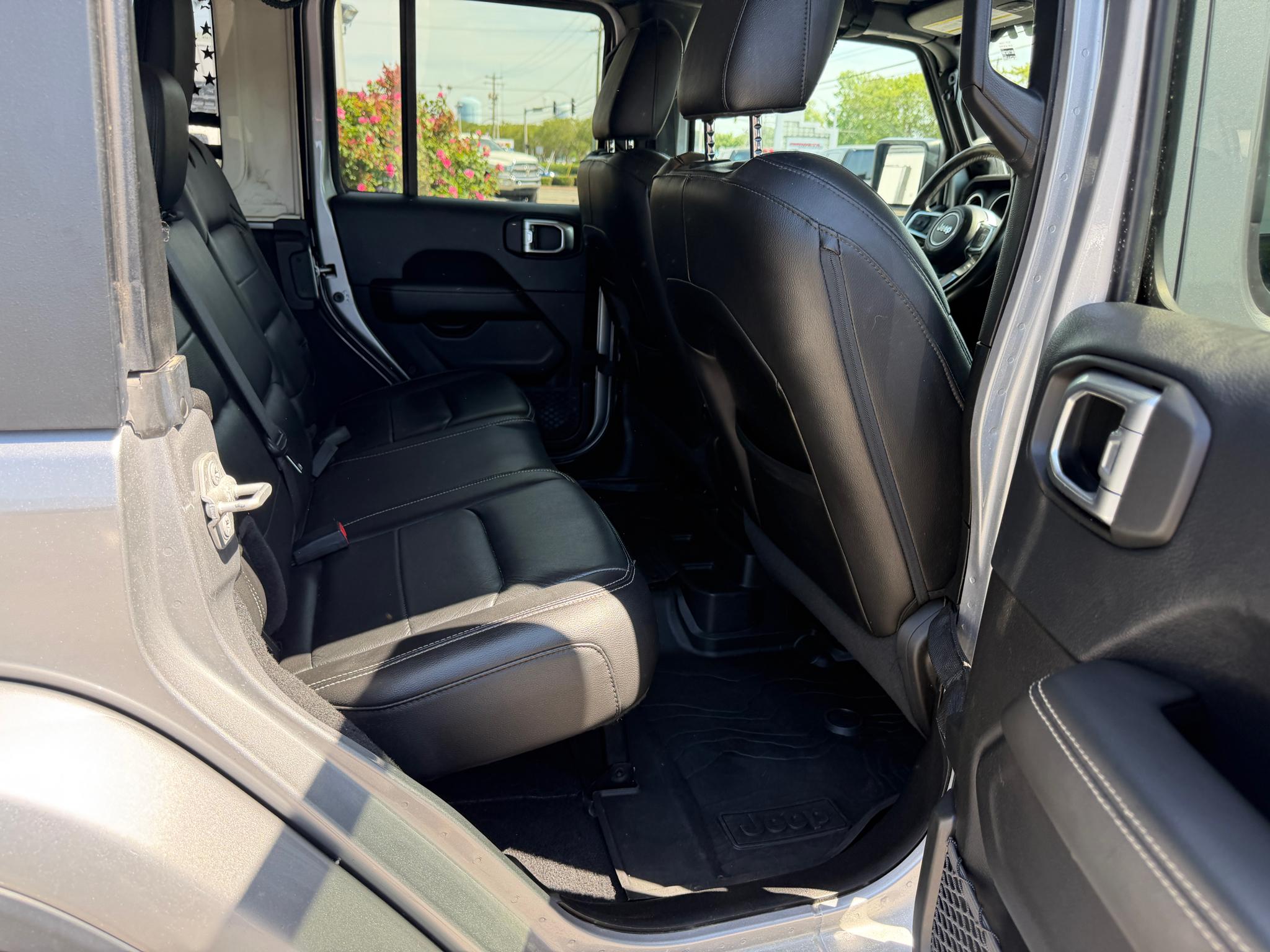 Jeep Wrangler Unlimited Sahara 4x4 2019