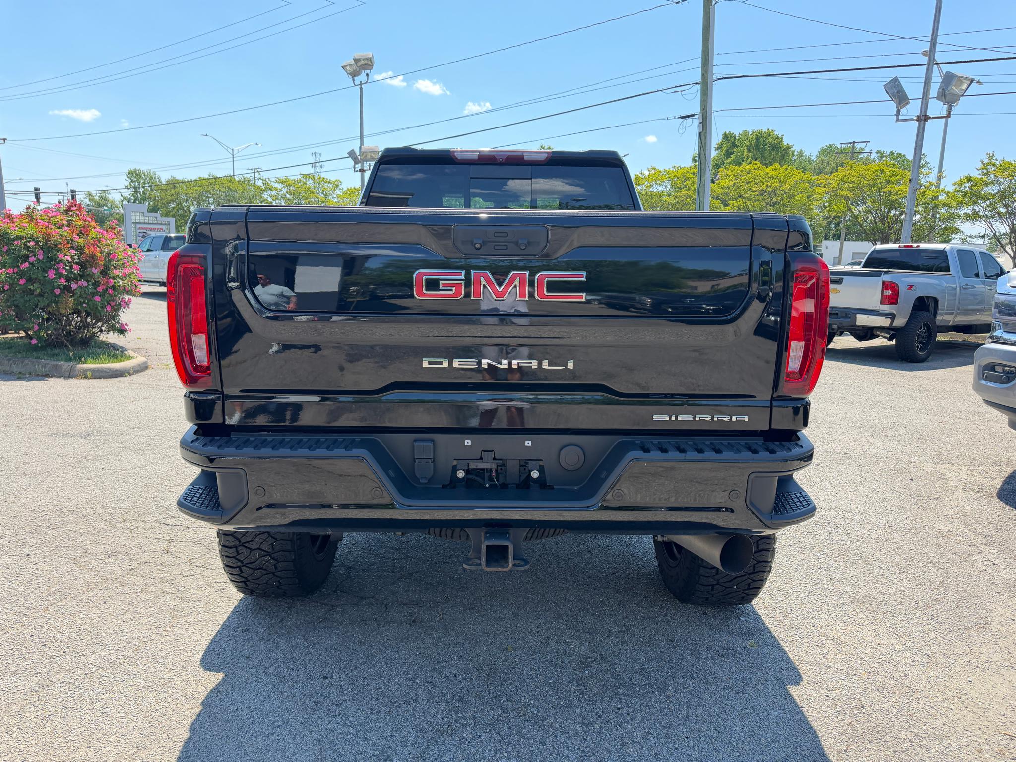 GMC Sierra 2500HD 4WD Crew Cab 159" Denali 2022