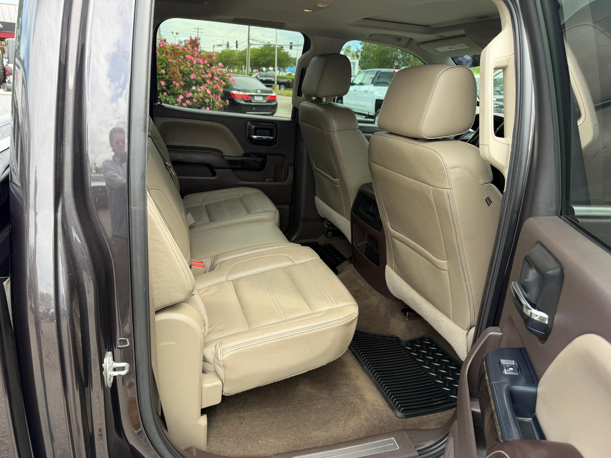 GMC Sierra 1500 4WD Crew Cab 143.5" Denali 2016