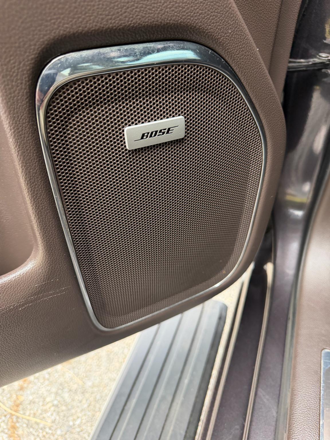 GMC Sierra 1500 4WD Crew Cab 143.5" Denali 2016