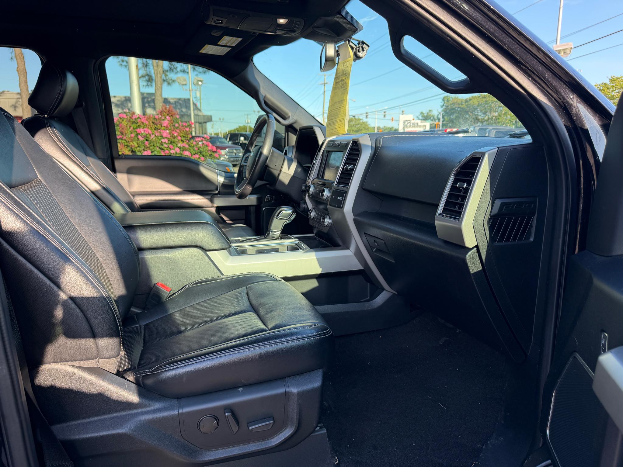 Ford F-150 Lariat 4WD SuperCrew 5.5' Box 2020