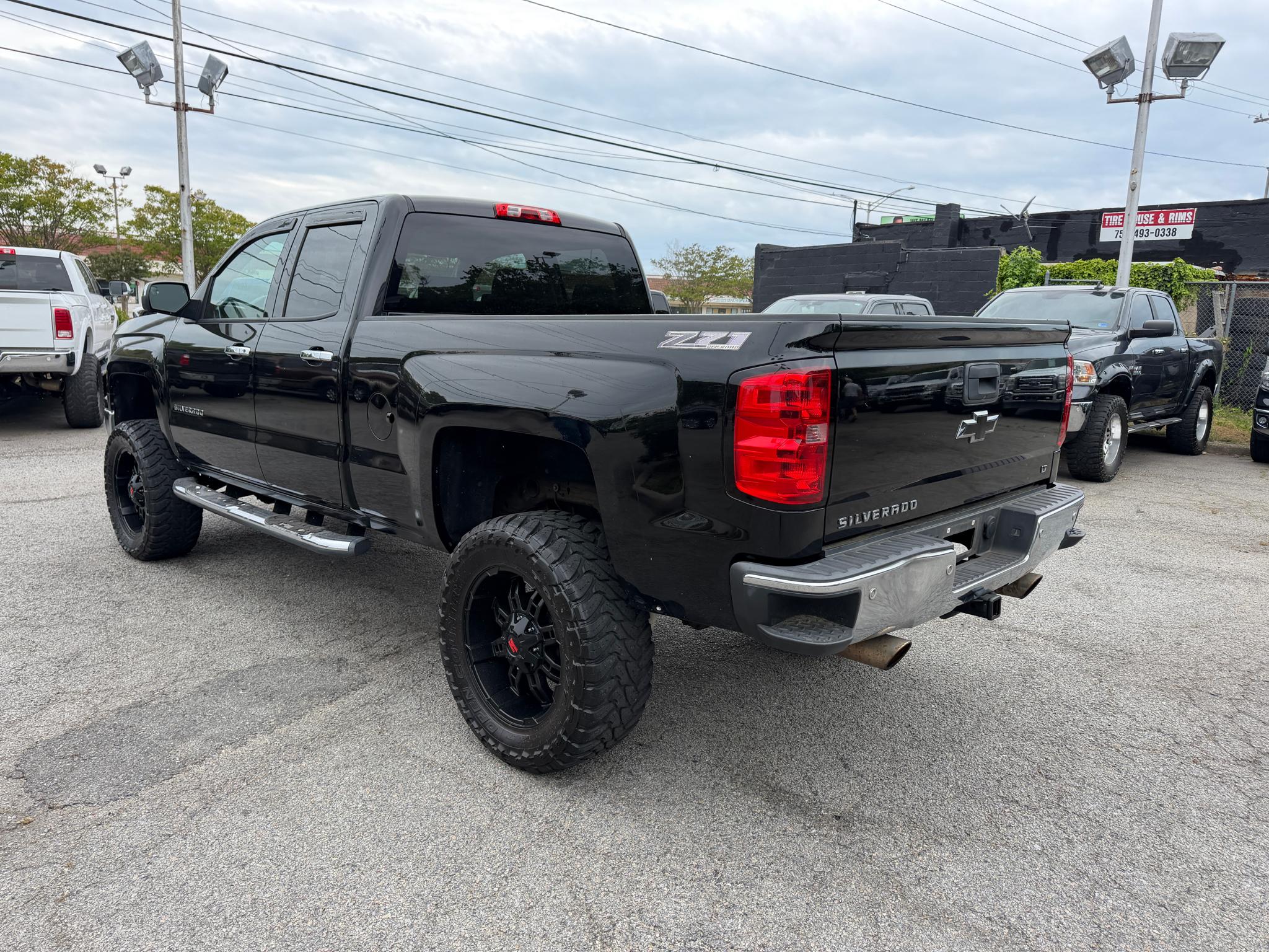 Chevrolet Silverado 1500 4WD Double Cab 143.5" LT w/2LT 2014