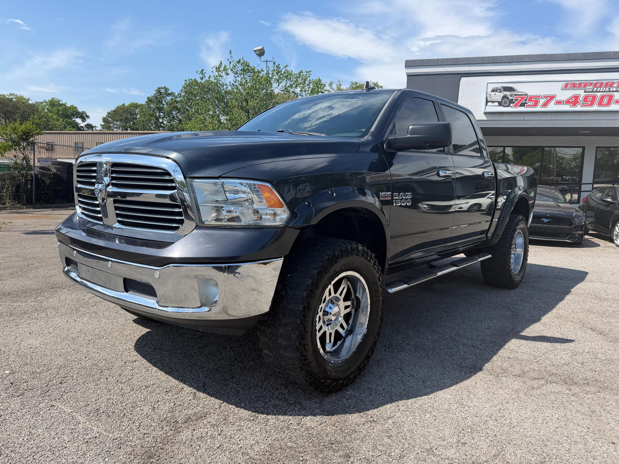 RAM 1500 4WD Crew Cab 140.5" Big Horn 2016