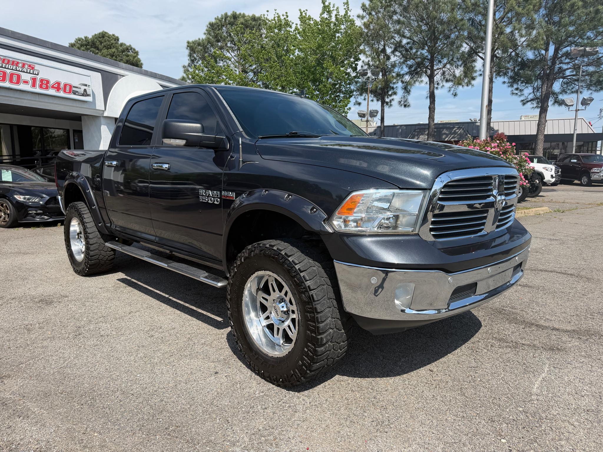 RAM 1500 4WD Crew Cab 140.5" Big Horn 2016