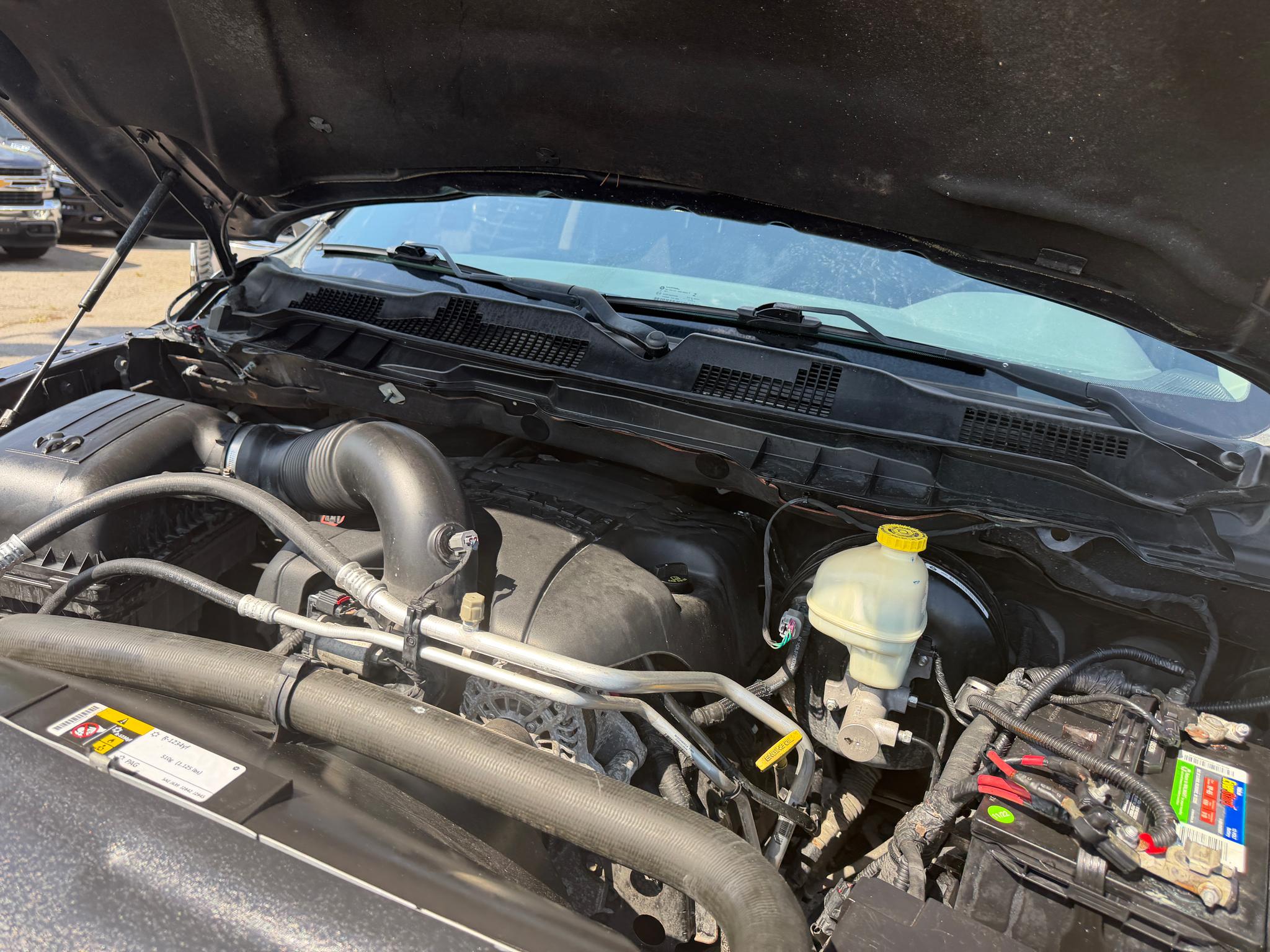 RAM 1500 4WD Crew Cab 140.5" Big Horn 2016