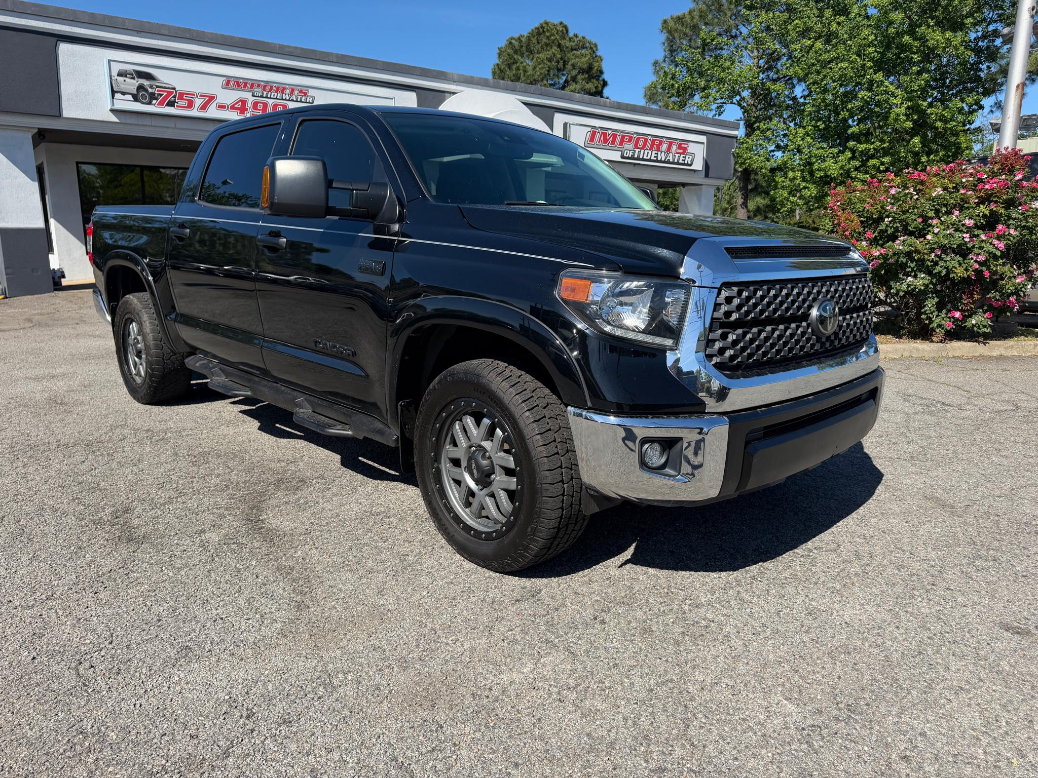 Toyota Tundra 4WD SR5 CrewMax 5.5' Bed 5.7L (Natl) 2021