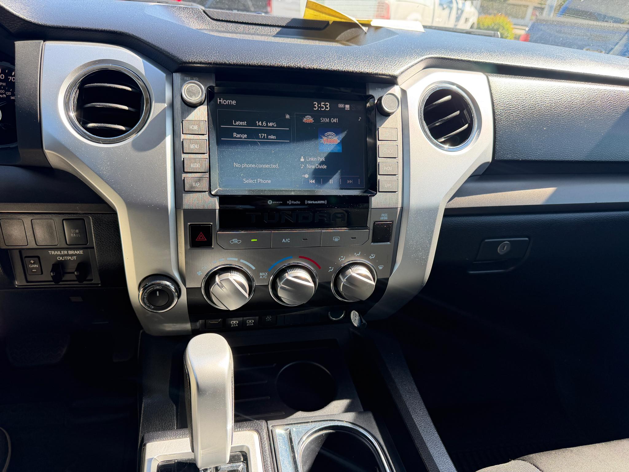 Toyota Tundra 4WD SR5 CrewMax 5.5' Bed 5.7L (Natl) 2021