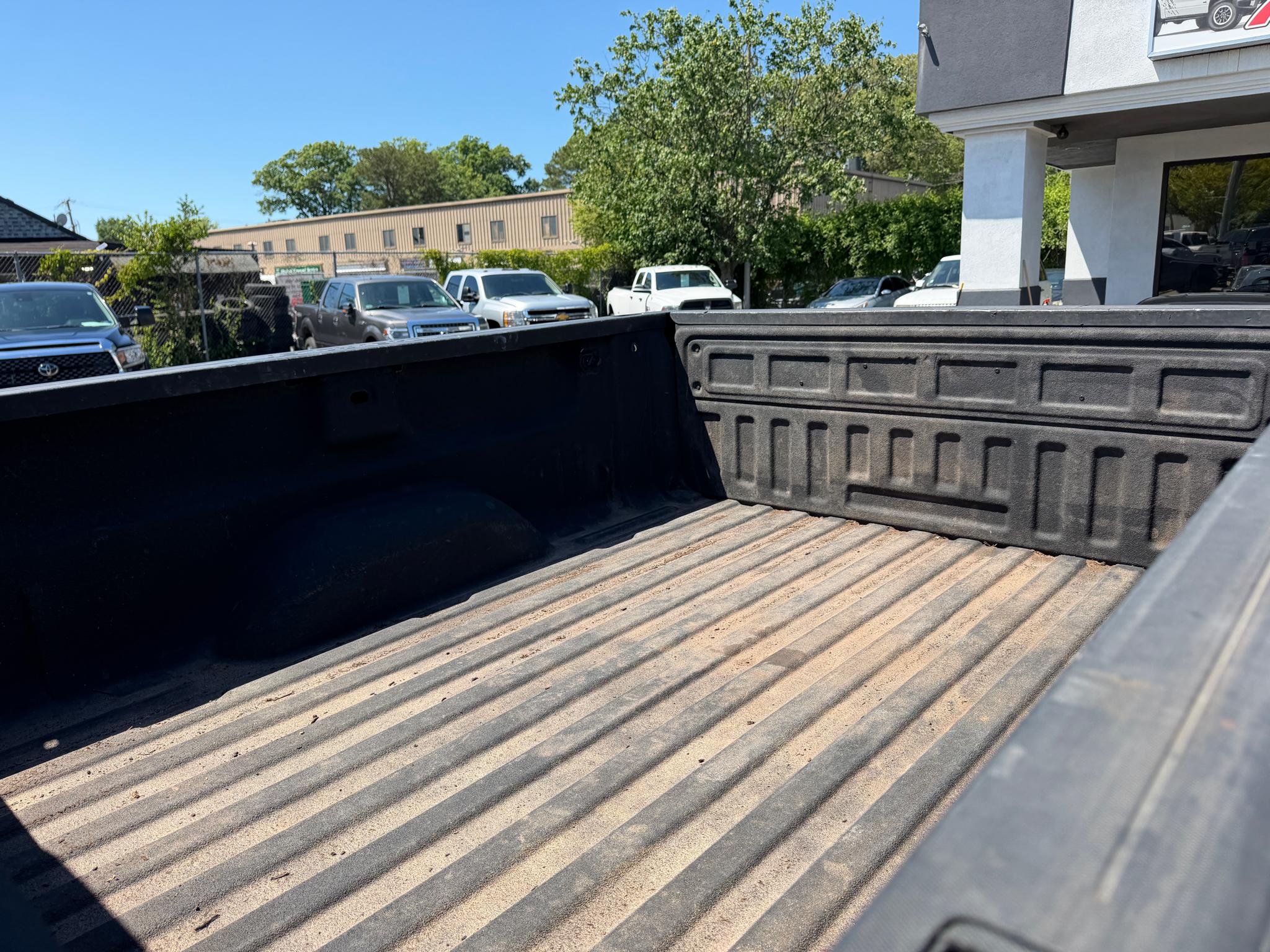 Chevrolet Silverado 2500HD 4WD Double Cab 144.2" LT 2015