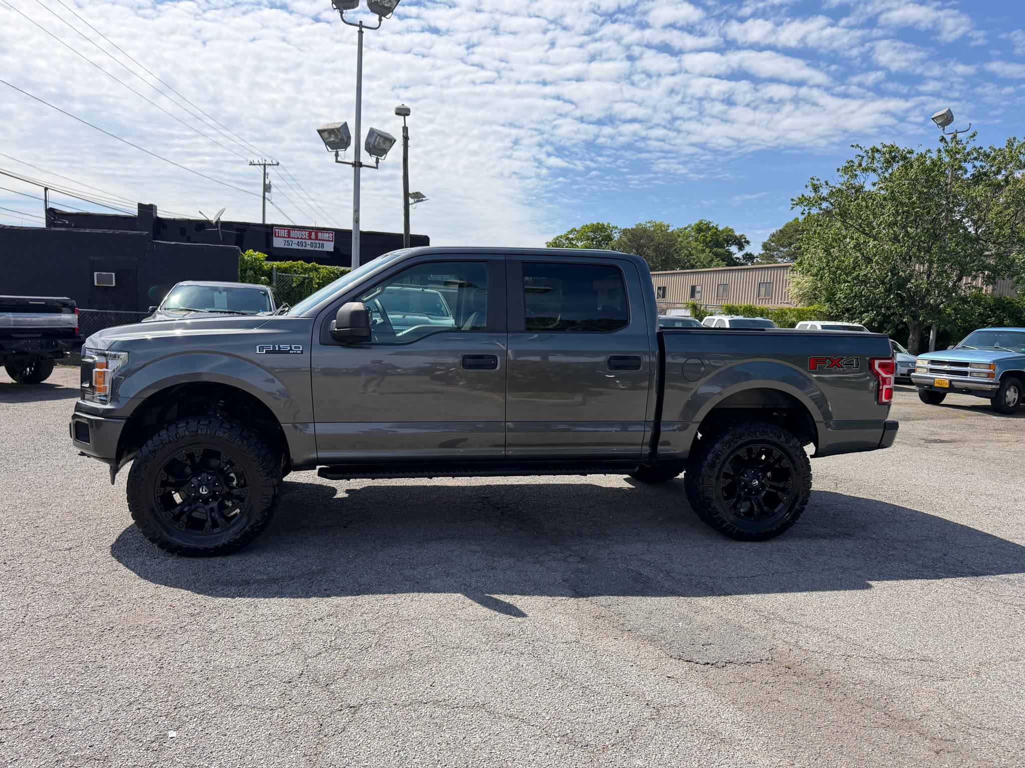 Ford F-150 XL 4WD SuperCrew 5.5' Box 2020
