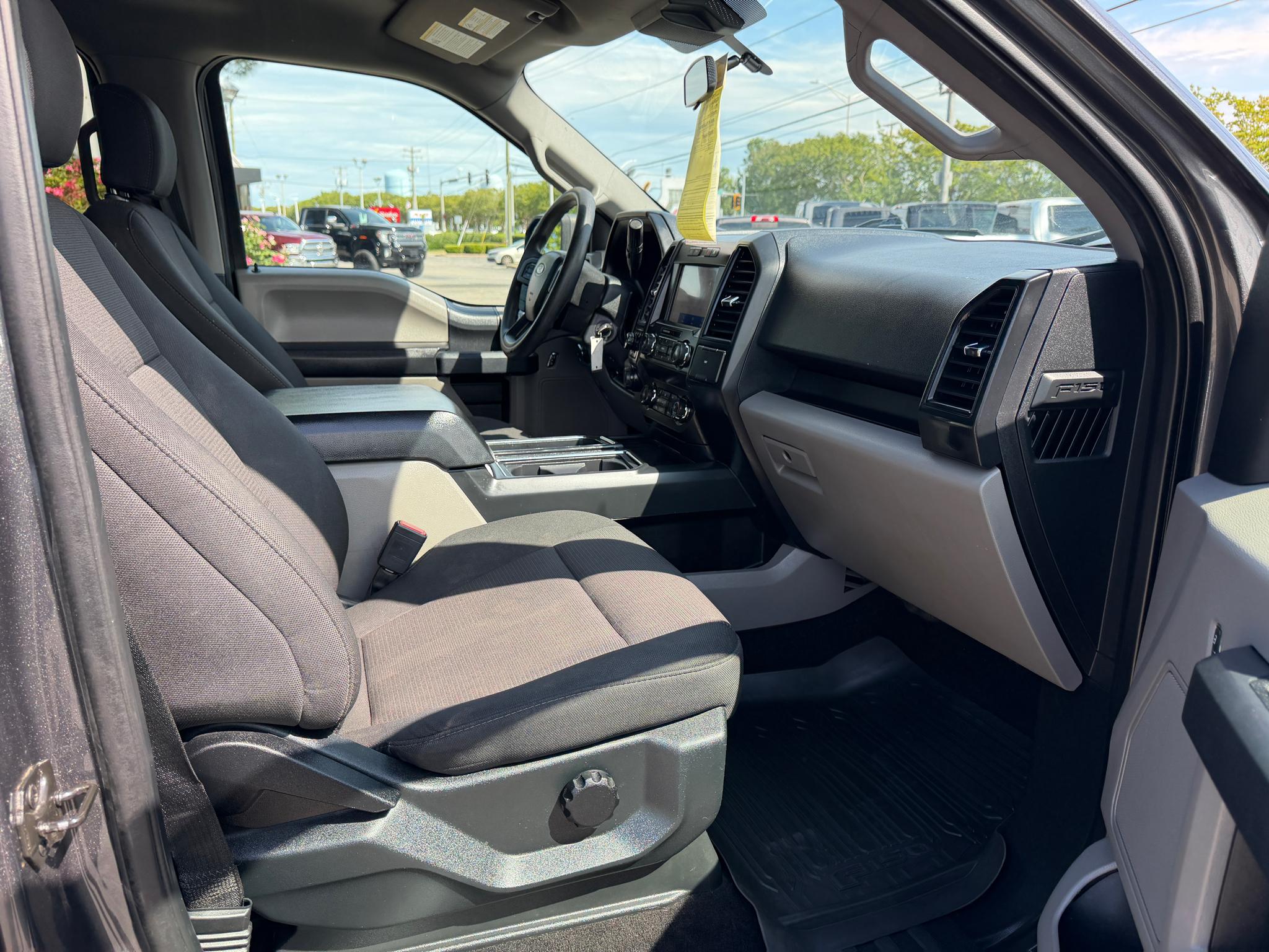 Ford F-150 XL 4WD SuperCrew 5.5' Box 2020