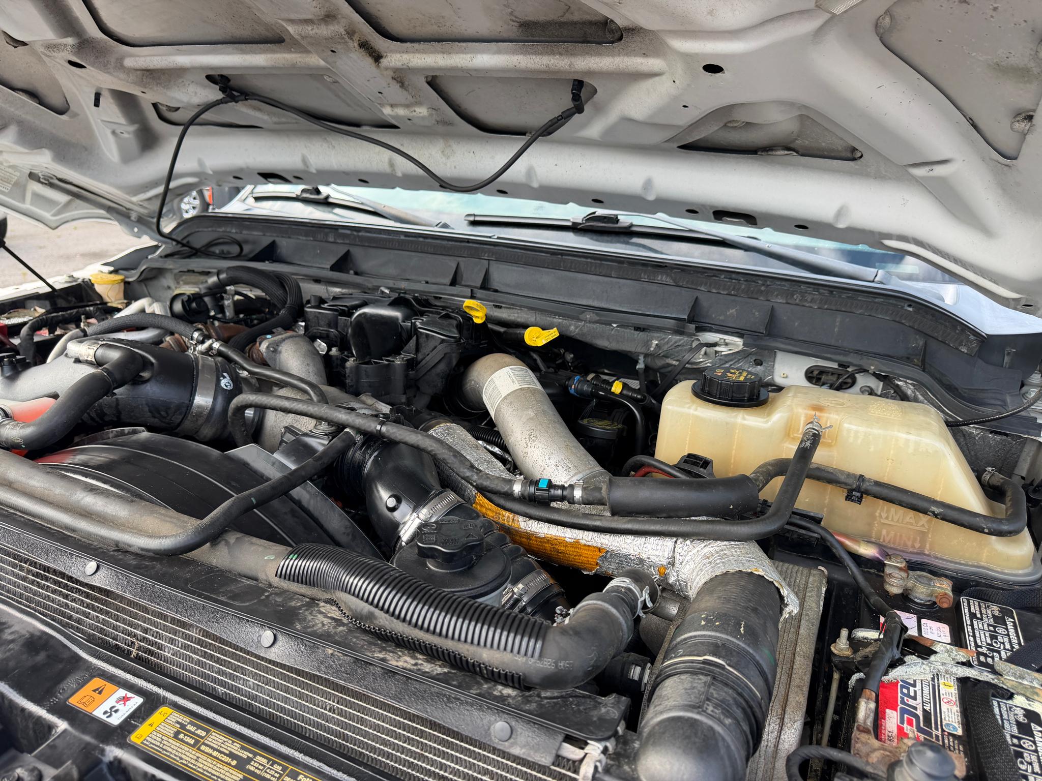 Ford Super Duty F-250 SRW 4WD Crew Cab 156" Lariat 2015