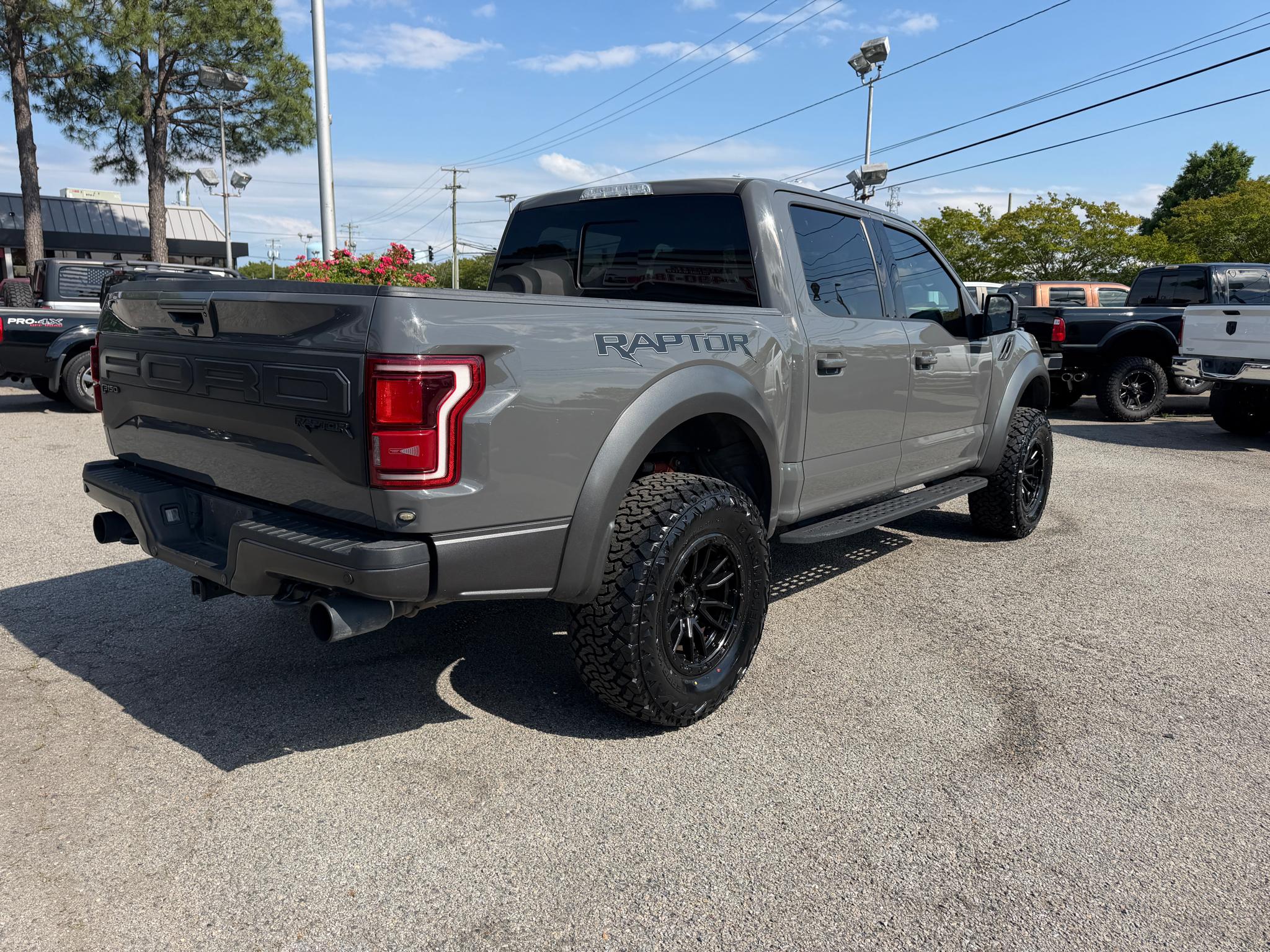 Ford F-150 Raptor 4WD SuperCrew 5.5' Box 2020