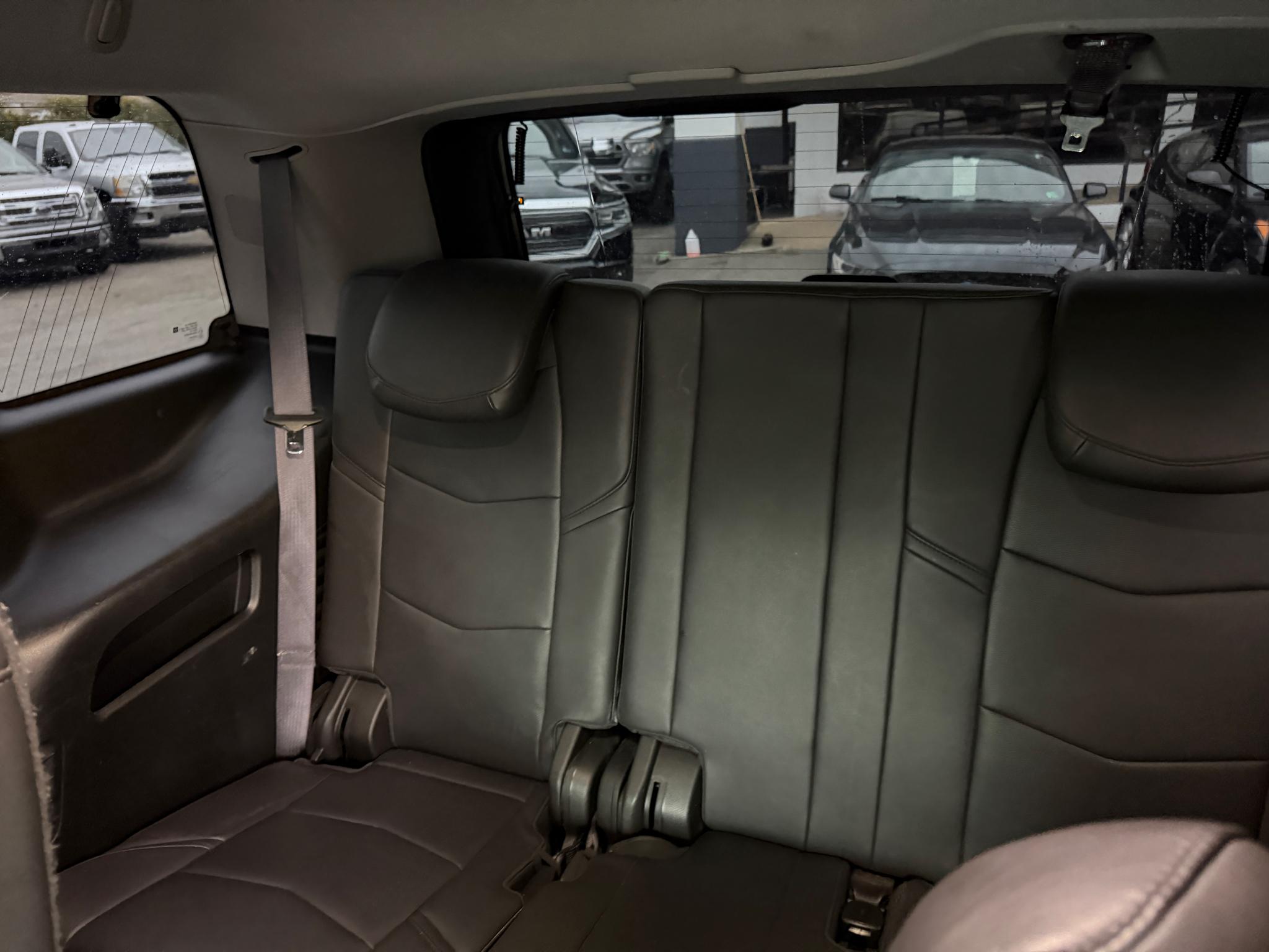 Cadillac Escalade 4WD 4dr Premium Luxury 2017