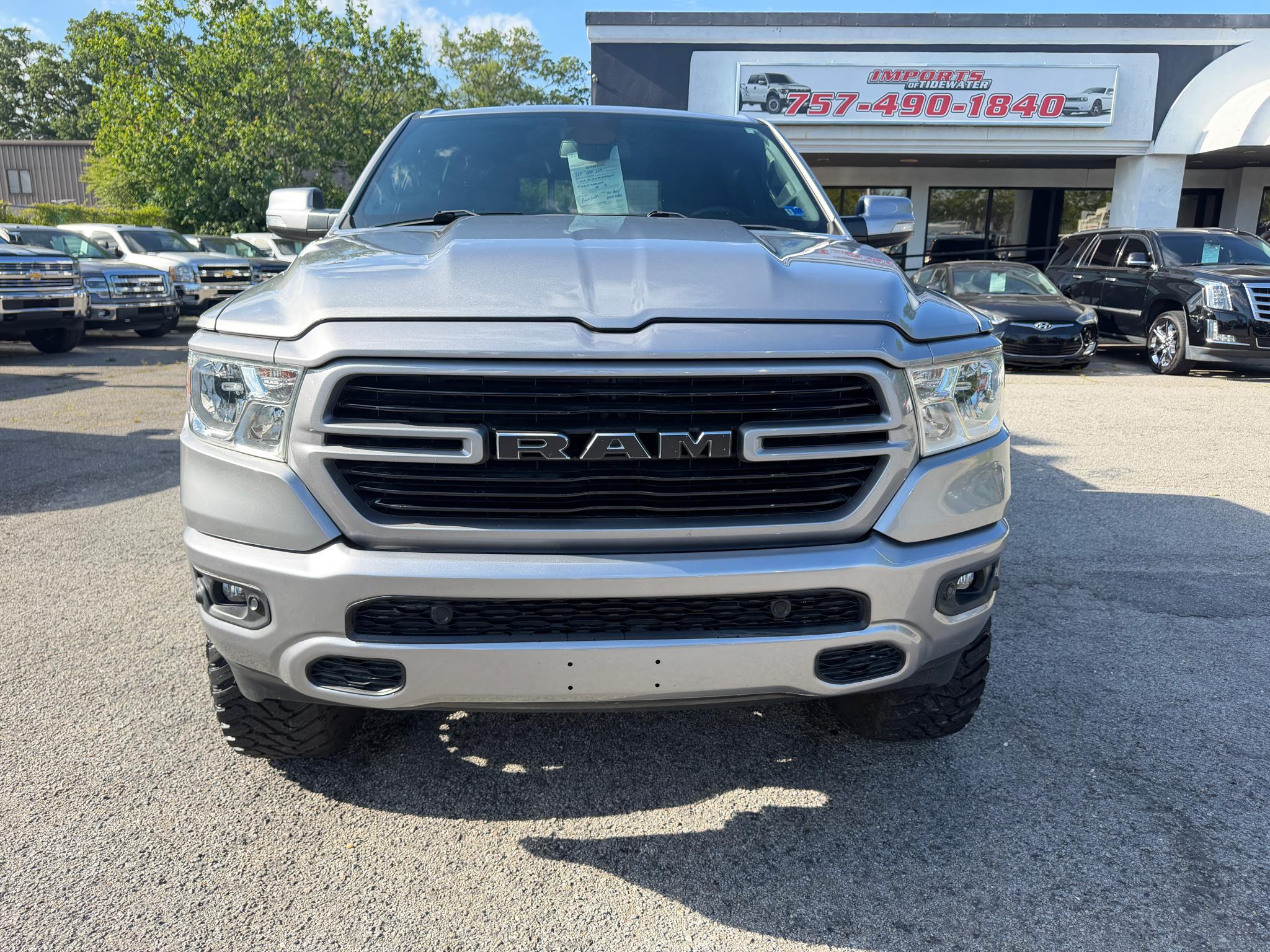 RAM 1500 Big Horn/Lone Star 4x4 Crew Cab 5'7" Box 2019
