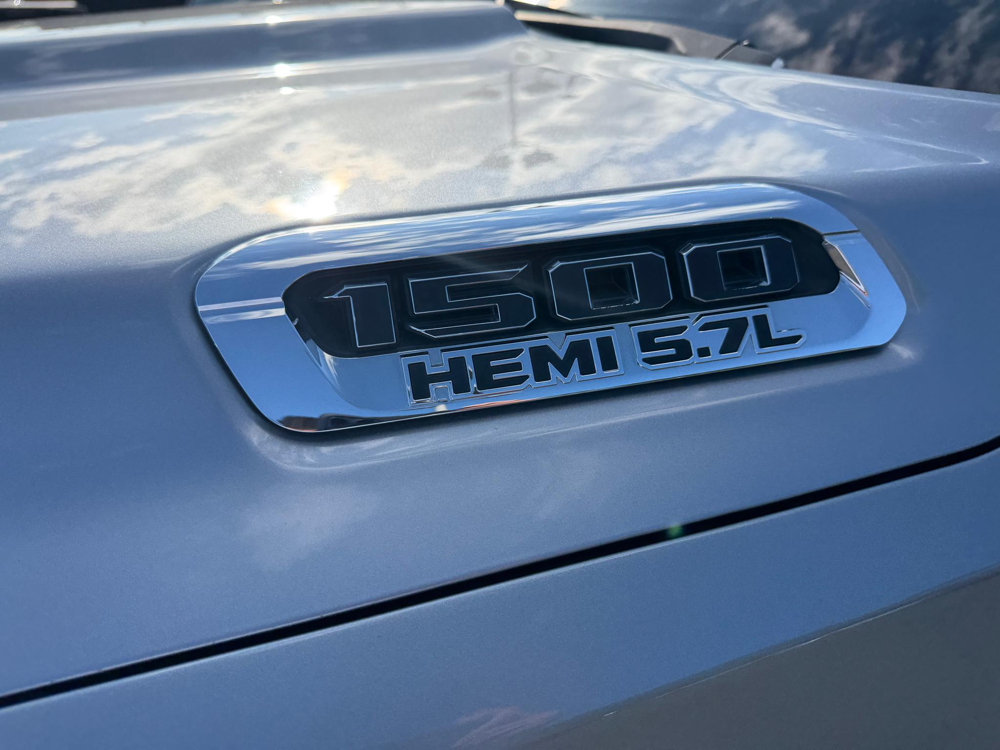 RAM 1500 Big Horn/Lone Star 4x4 Crew Cab 5'7" Box 2019
