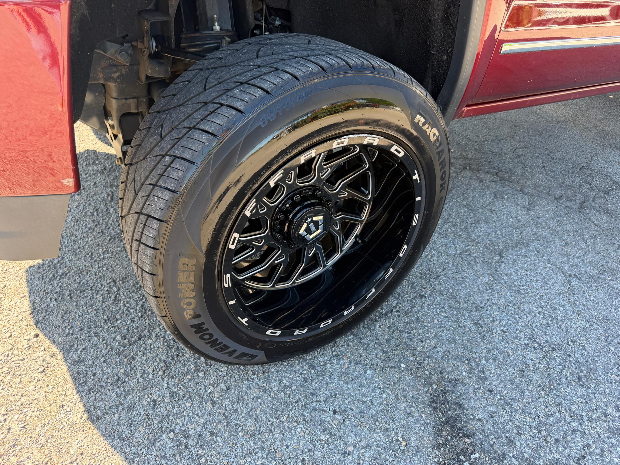 GMC Sierra 1500 4WD Crew Cab 143.5" Denali 2016