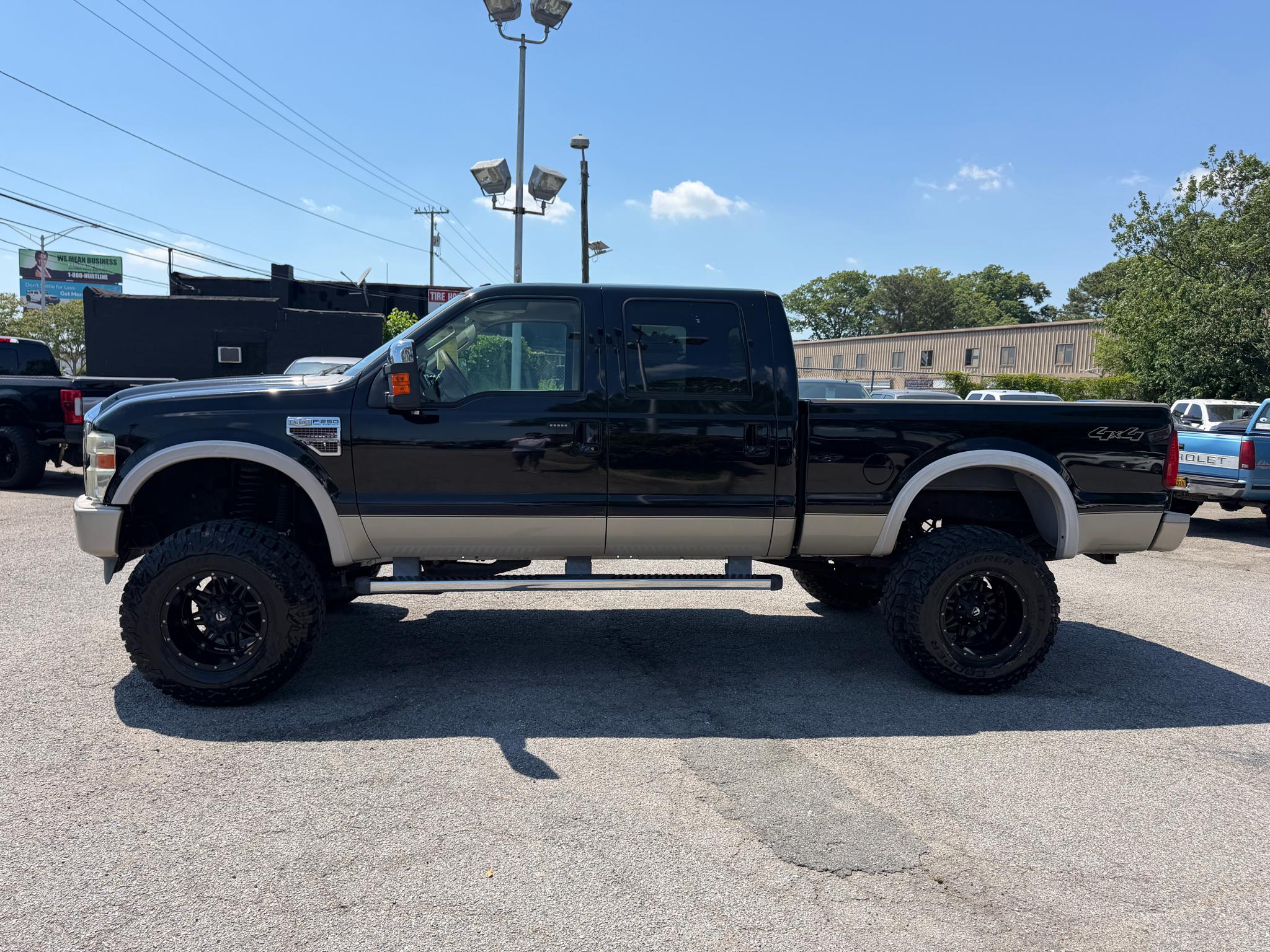 Ford Super Duty F-250 SRW 4WD Crew Cab 156" King Ranch 2010