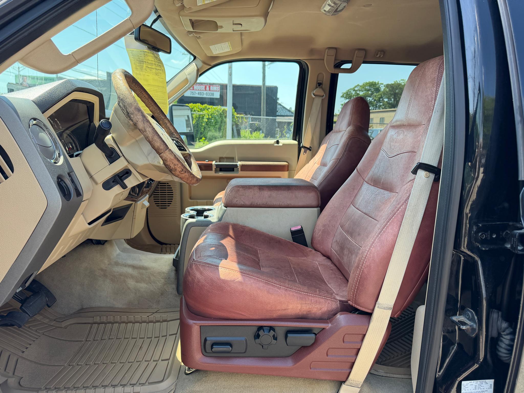 Ford Super Duty F-250 SRW 4WD Crew Cab 156" King Ranch 2010