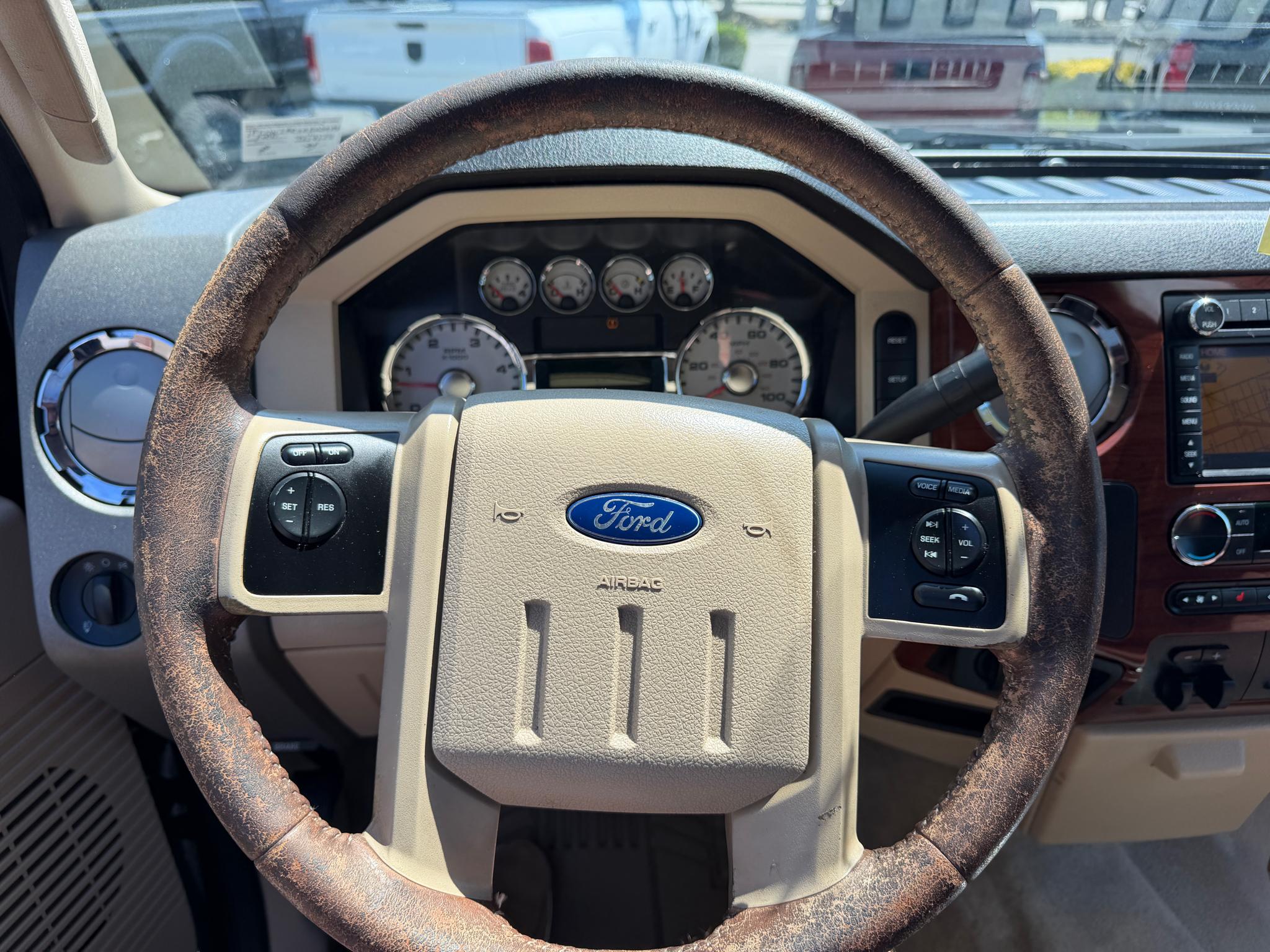 Ford Super Duty F-250 SRW 4WD Crew Cab 156" King Ranch 2010