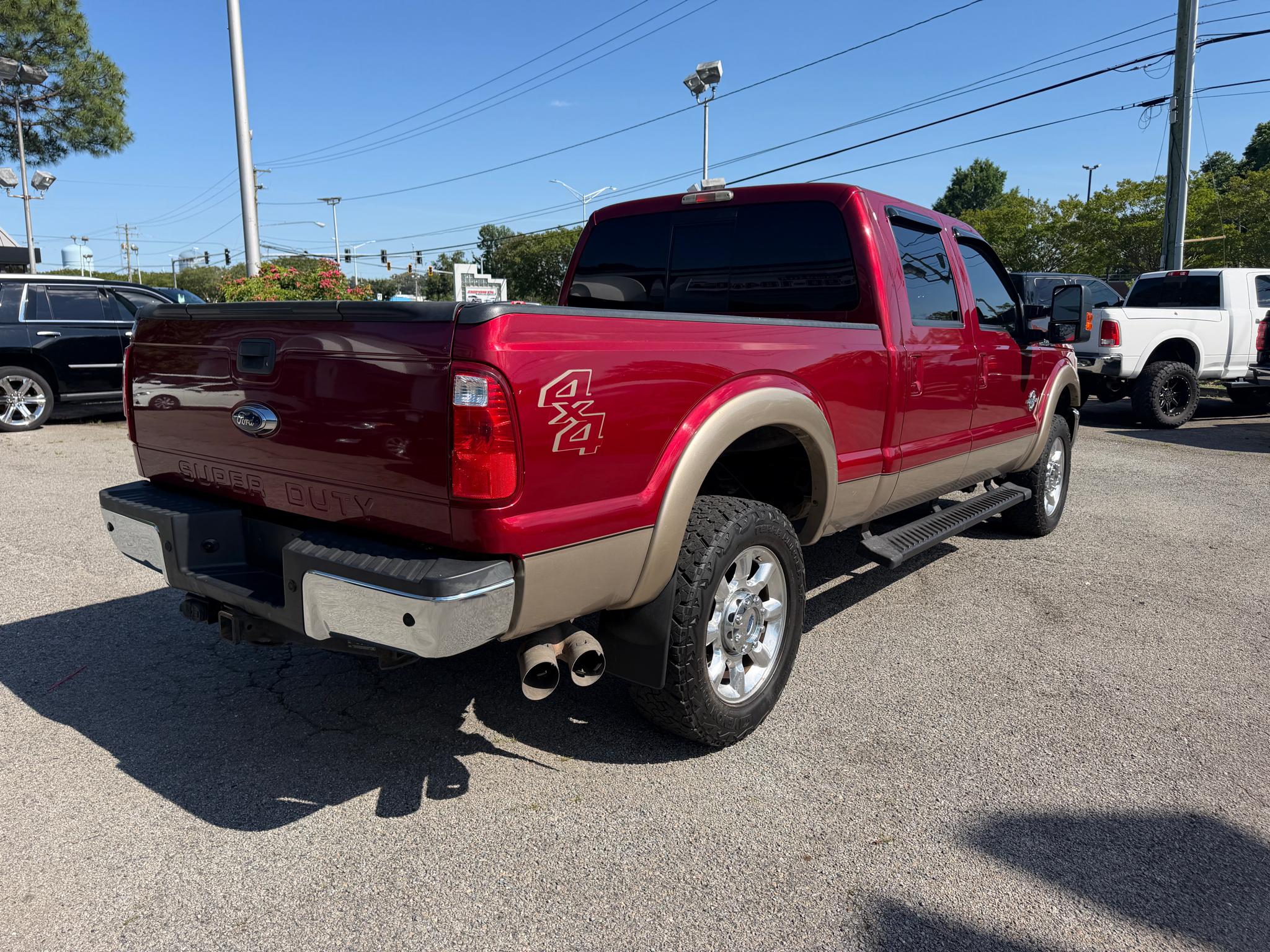 Ford Super Duty F-350 SRW 4WD Crew Cab 156" Lariat 2014