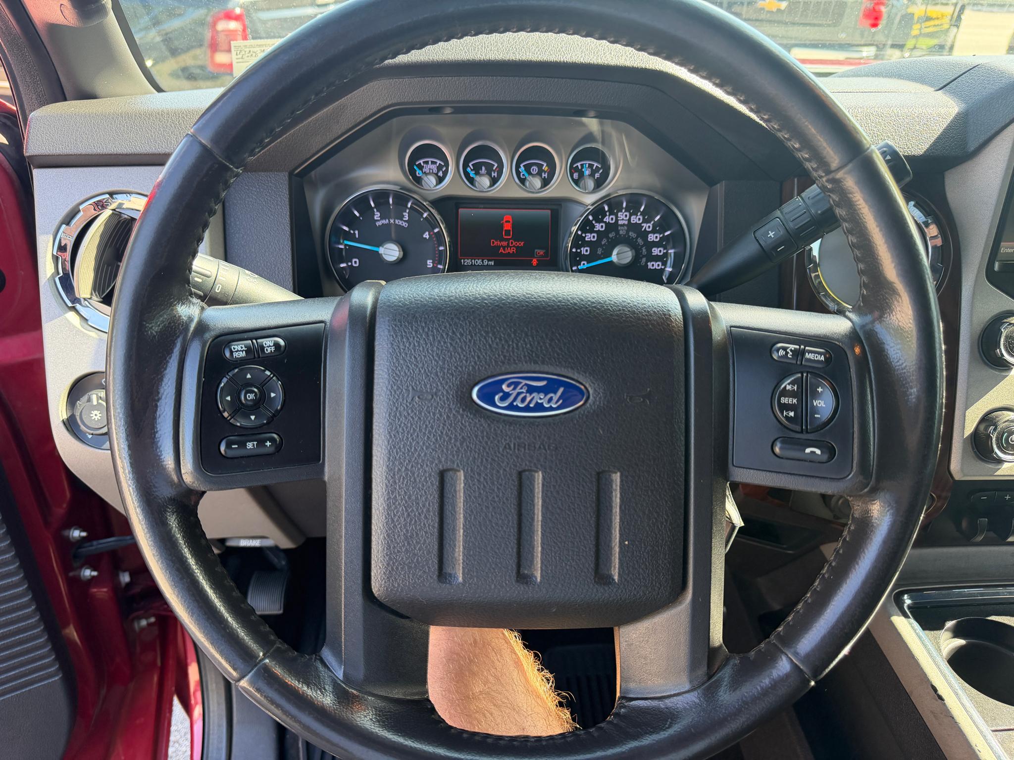 Ford Super Duty F-350 SRW 4WD Crew Cab 156" Lariat 2014