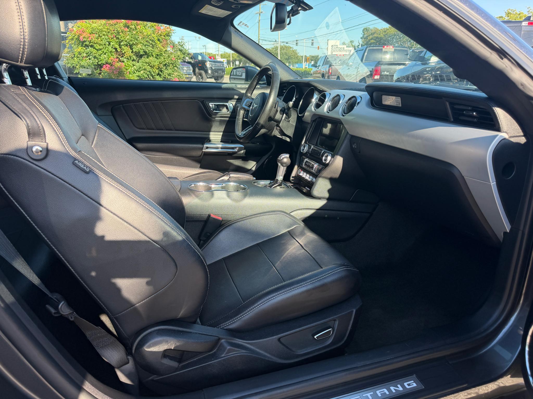 Ford Mustang 2dr Fastback GT 2016