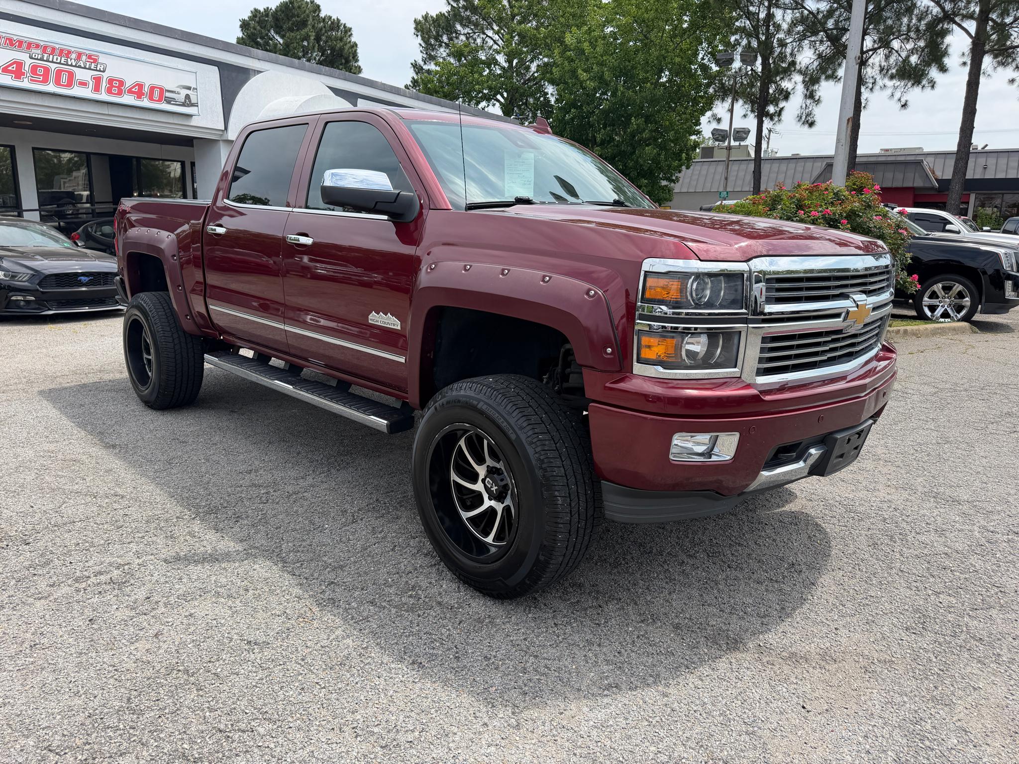 Chevrolet Silverado 1500 4WD Crew Cab 143.5" High Country 2015