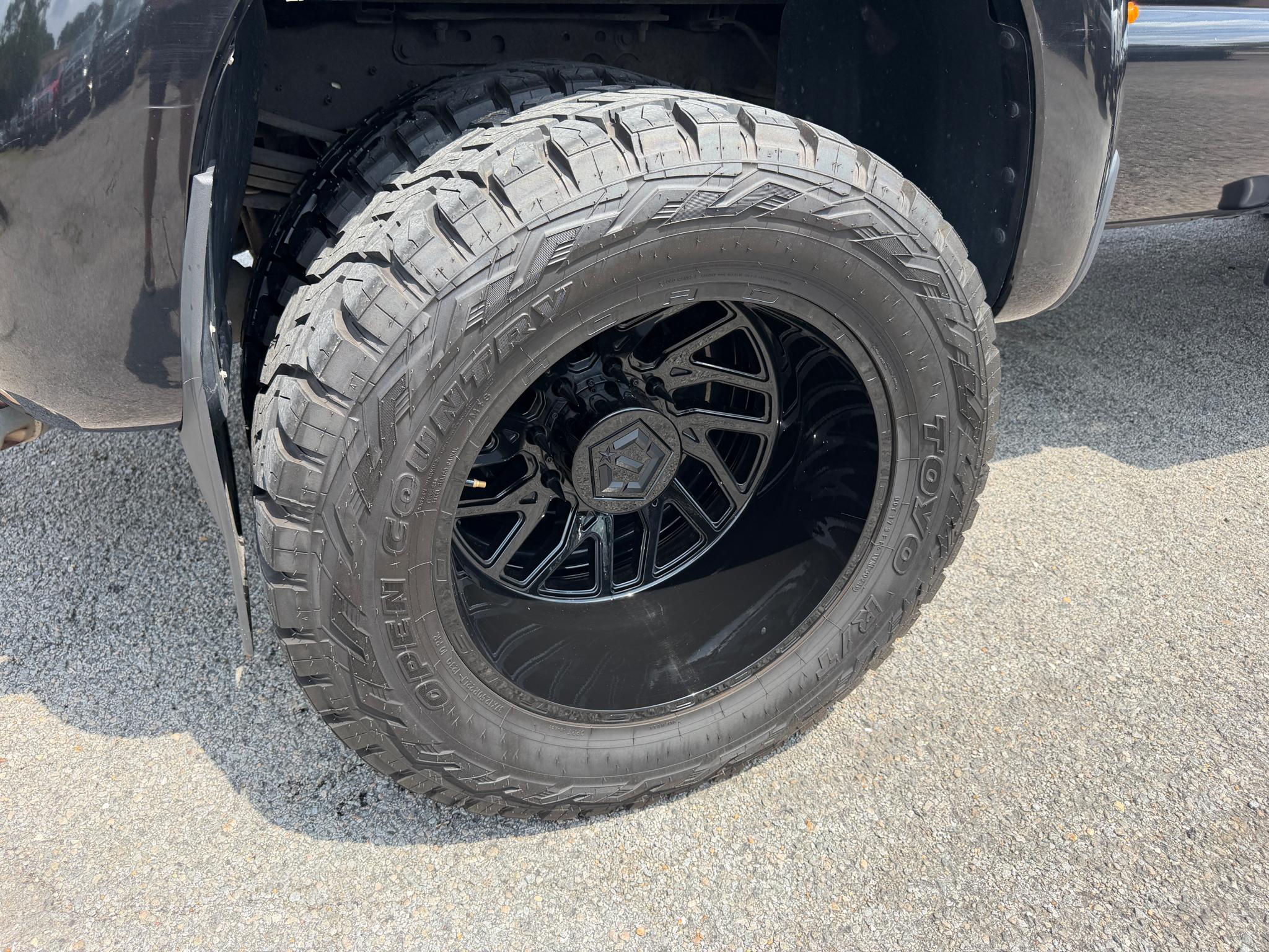 Ford Super Duty F-350 DRW 4WD Crew Cab 172" Platinum 2015