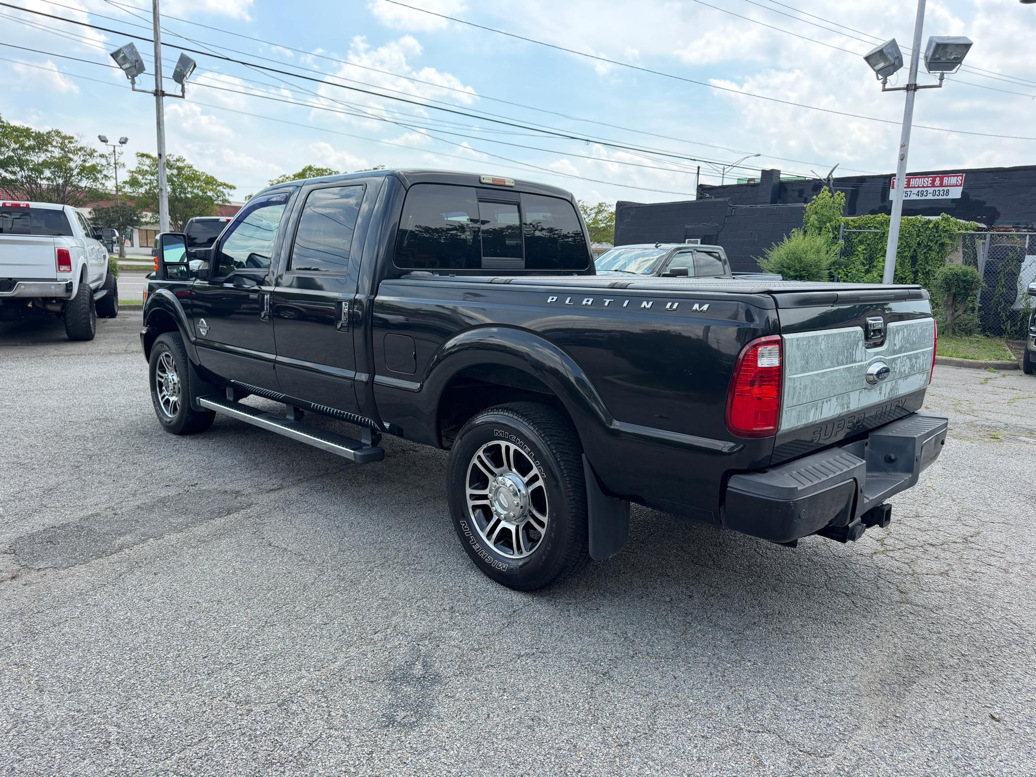 Ford Super Duty F-250 SRW 4WD Crew Cab 156" Platinum 2013