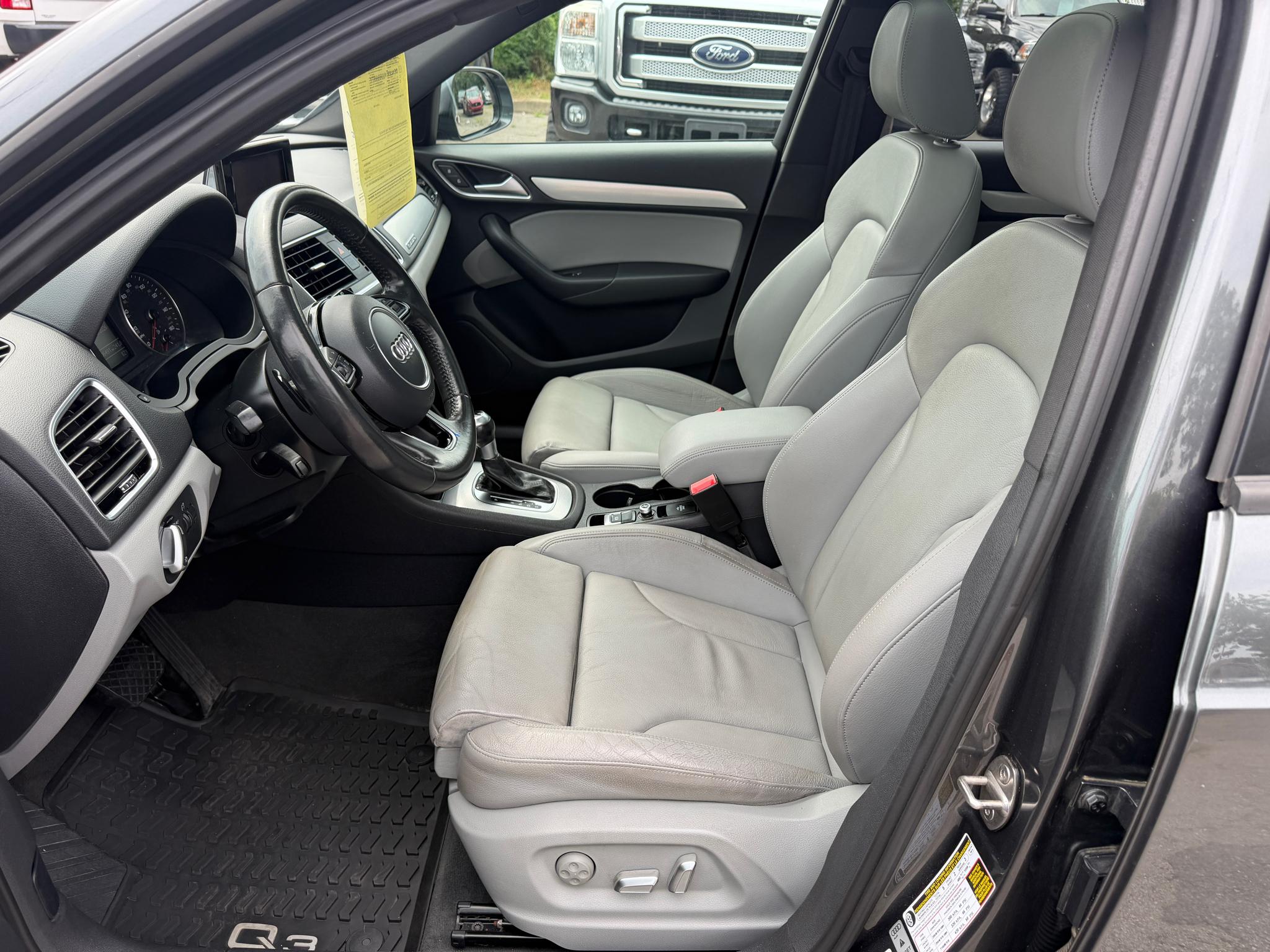 Audi Q3 2.0 TFSI Sport Premium quattro AWD 2018