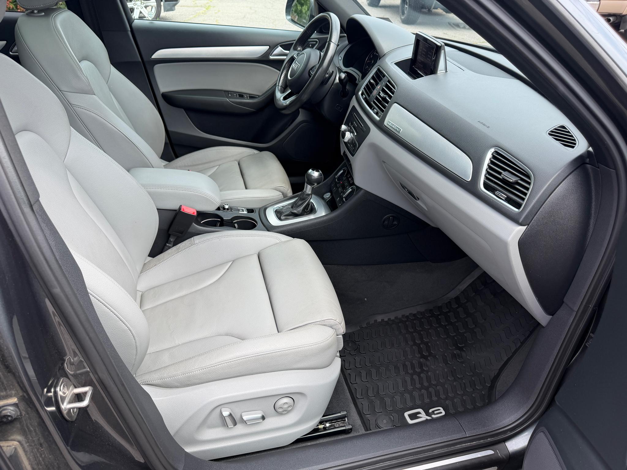 Audi Q3 2.0 TFSI Sport Premium quattro AWD 2018