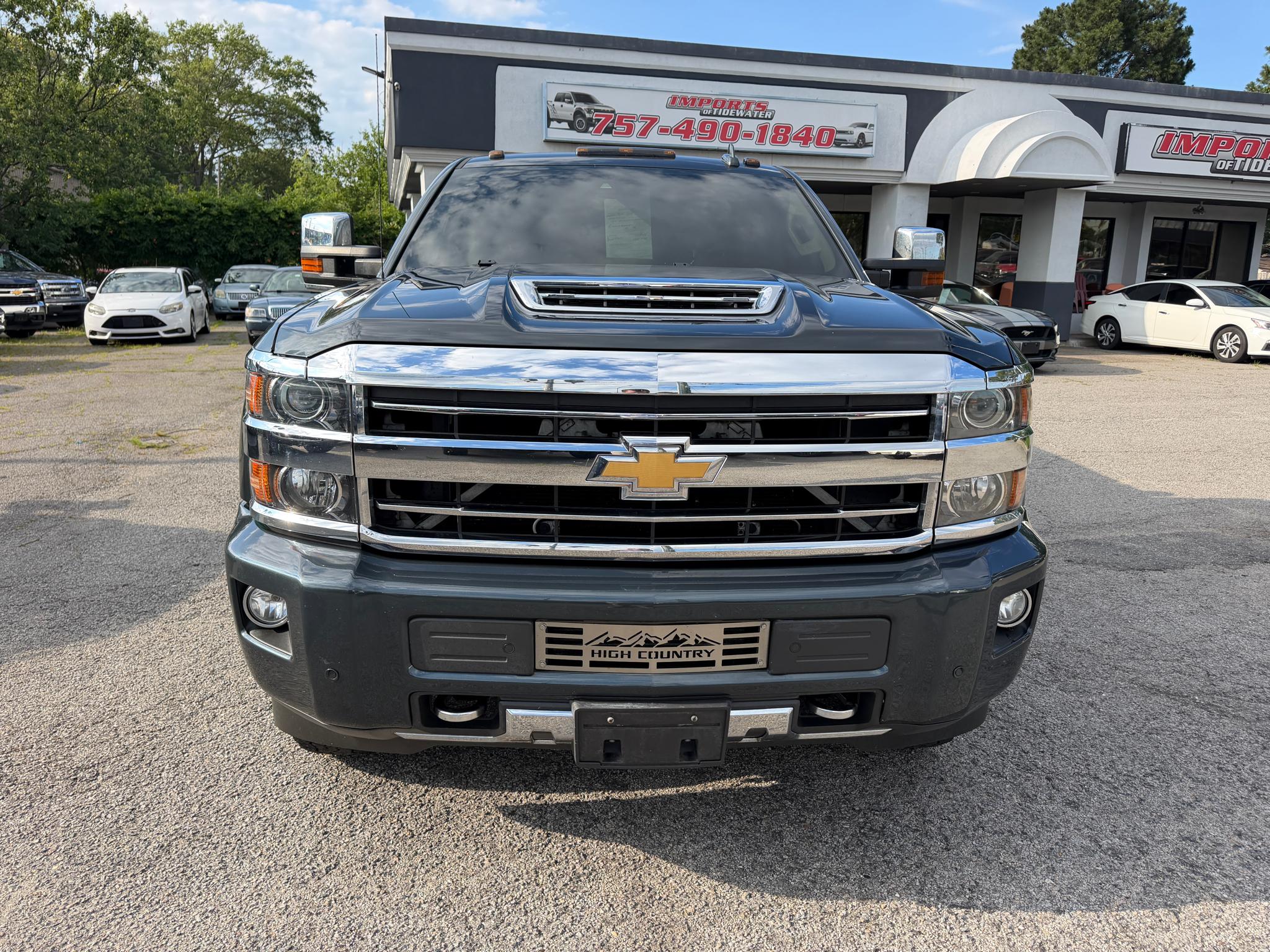 Chevrolet Silverado 3500HD 4WD Crew Cab 167.7" High Country 2018