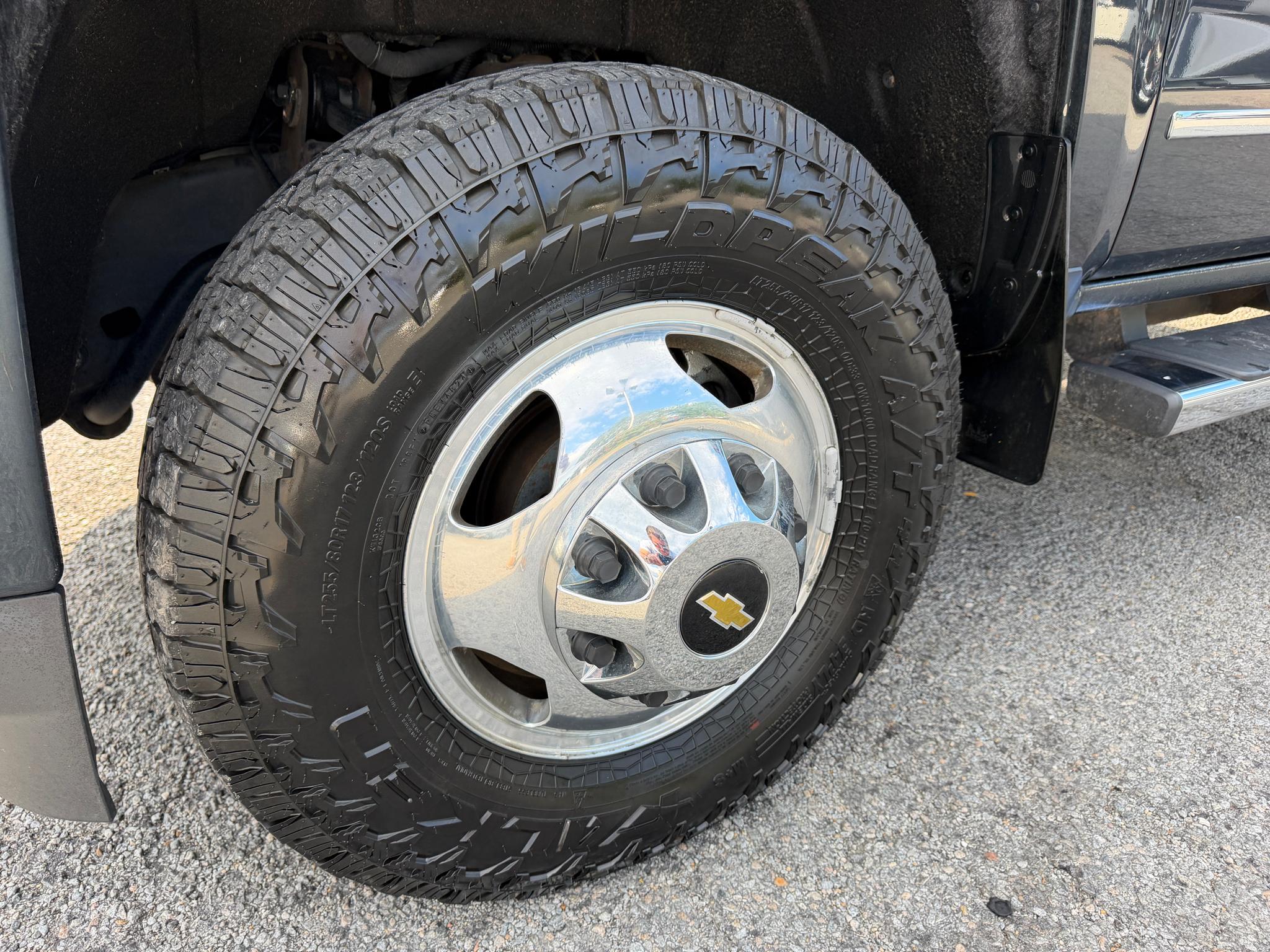 Chevrolet Silverado 3500HD 4WD Crew Cab 167.7" High Country 2018