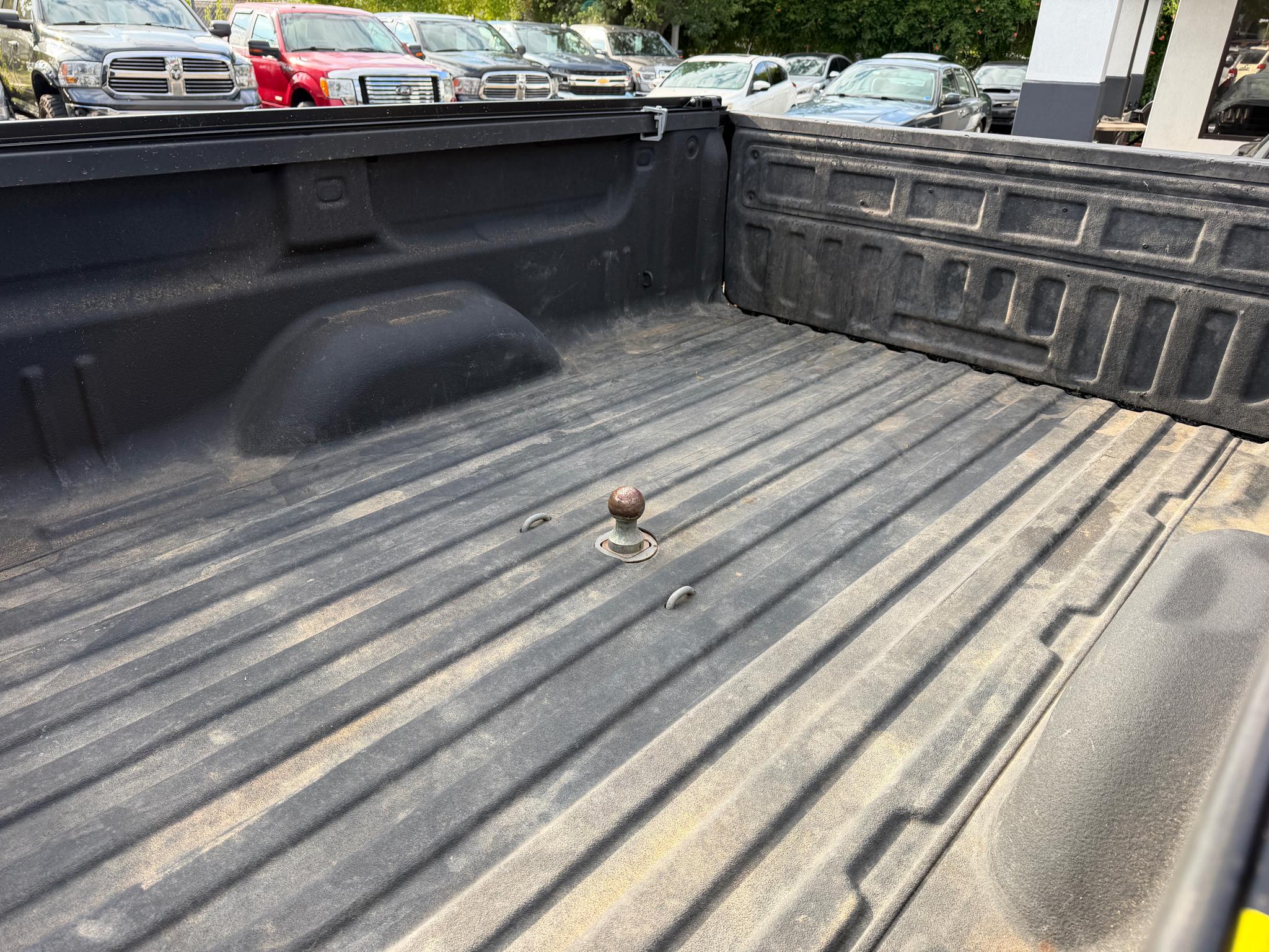 Chevrolet Silverado 3500HD 4WD Crew Cab 167.7" High Country 2018