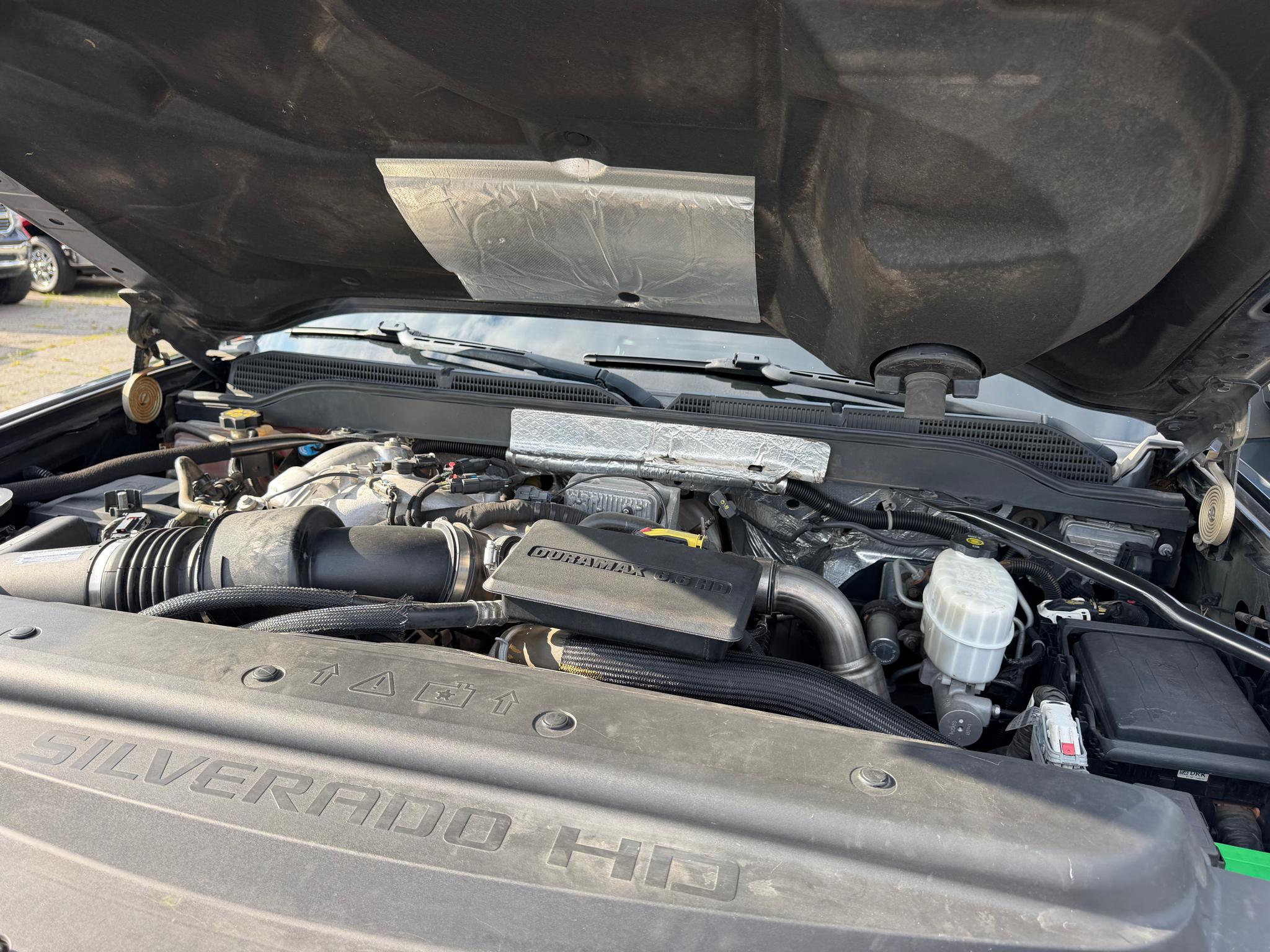 Chevrolet Silverado 3500HD 4WD Crew Cab 167.7" High Country 2018