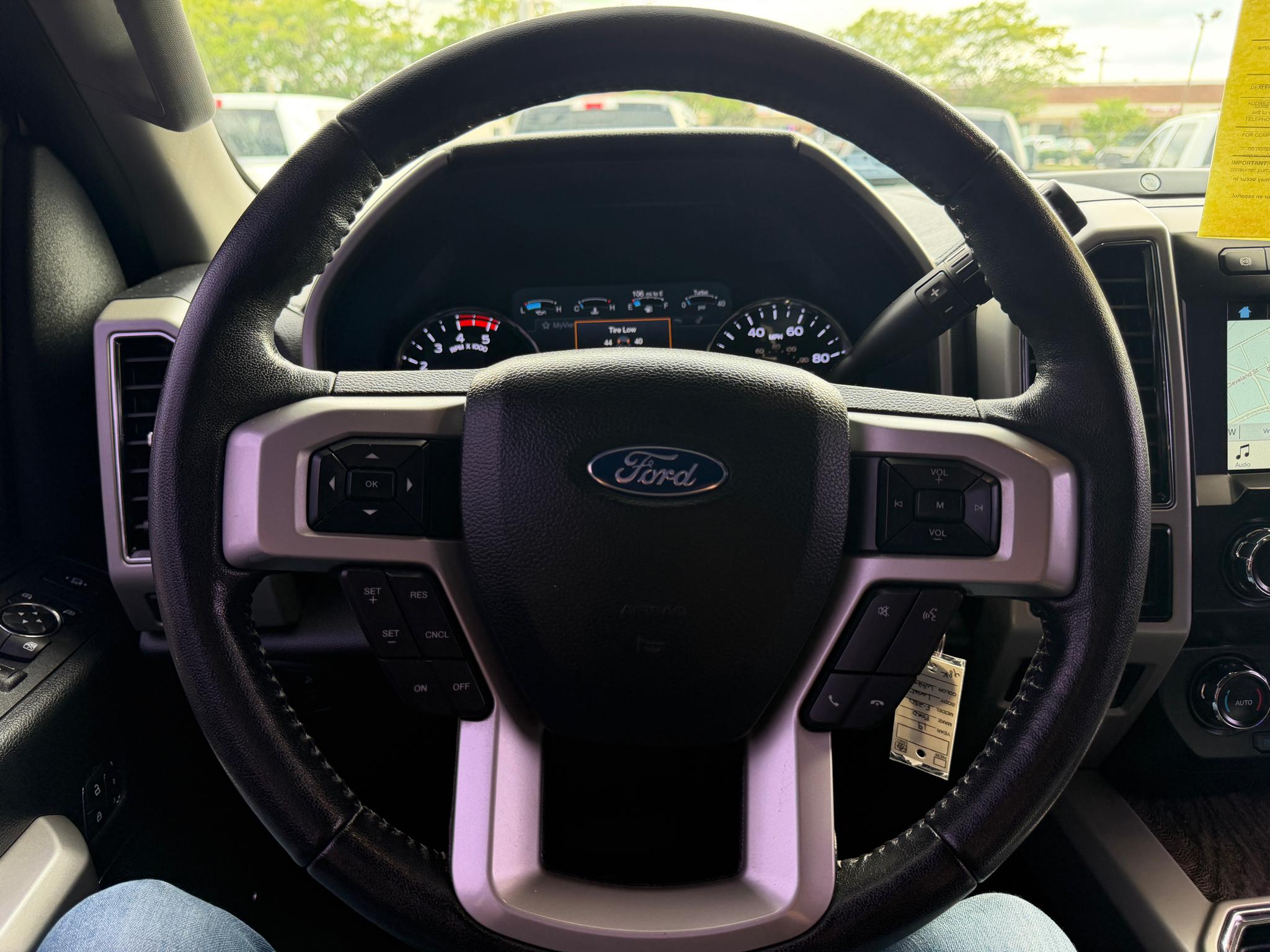 Ford Super Duty F-250 SRW Lariat 4WD Crew Cab 6.75' Box 2019