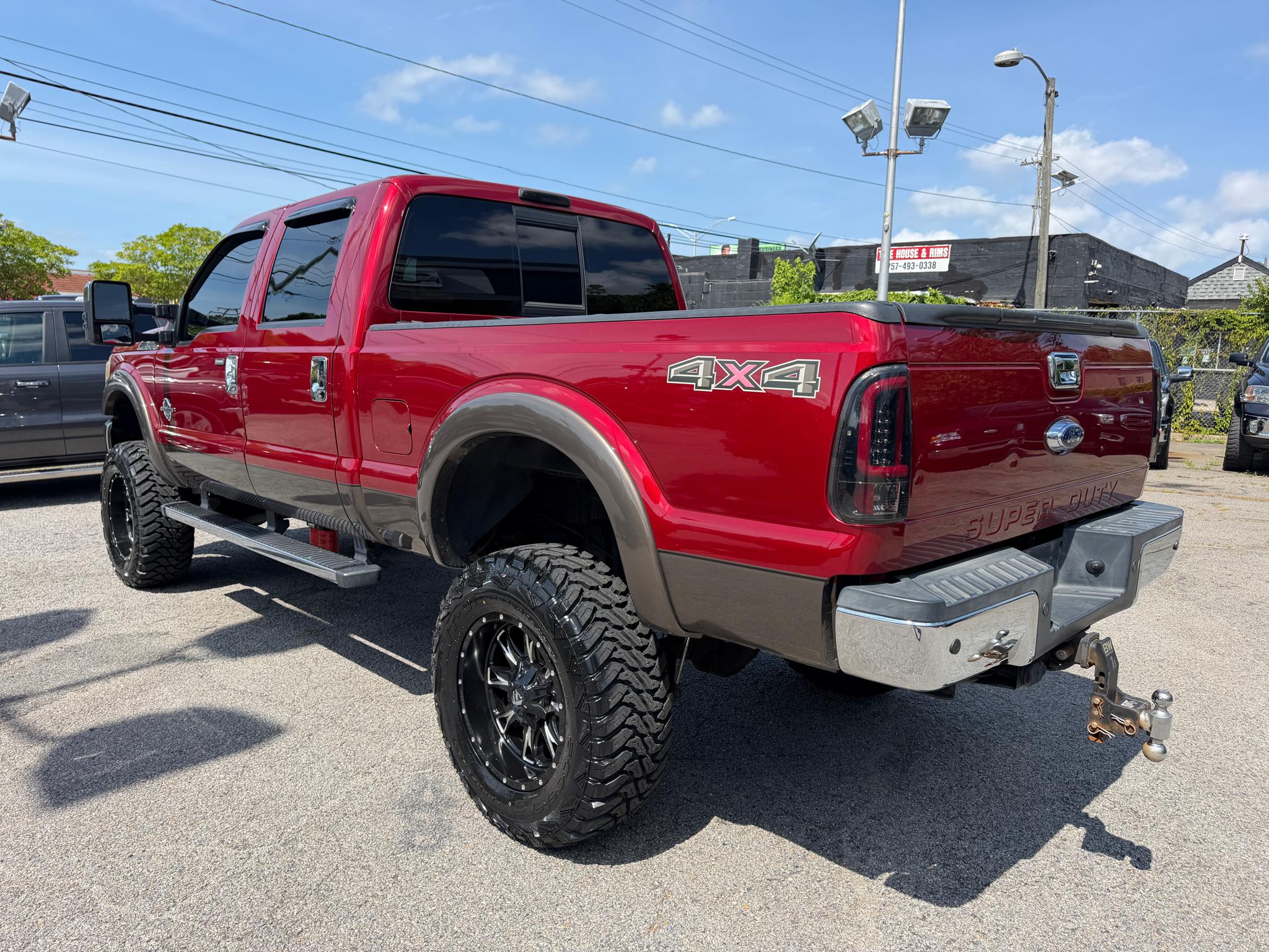 Ford Super Duty F-250 SRW 4WD Crew Cab 156" Lariat 2016
