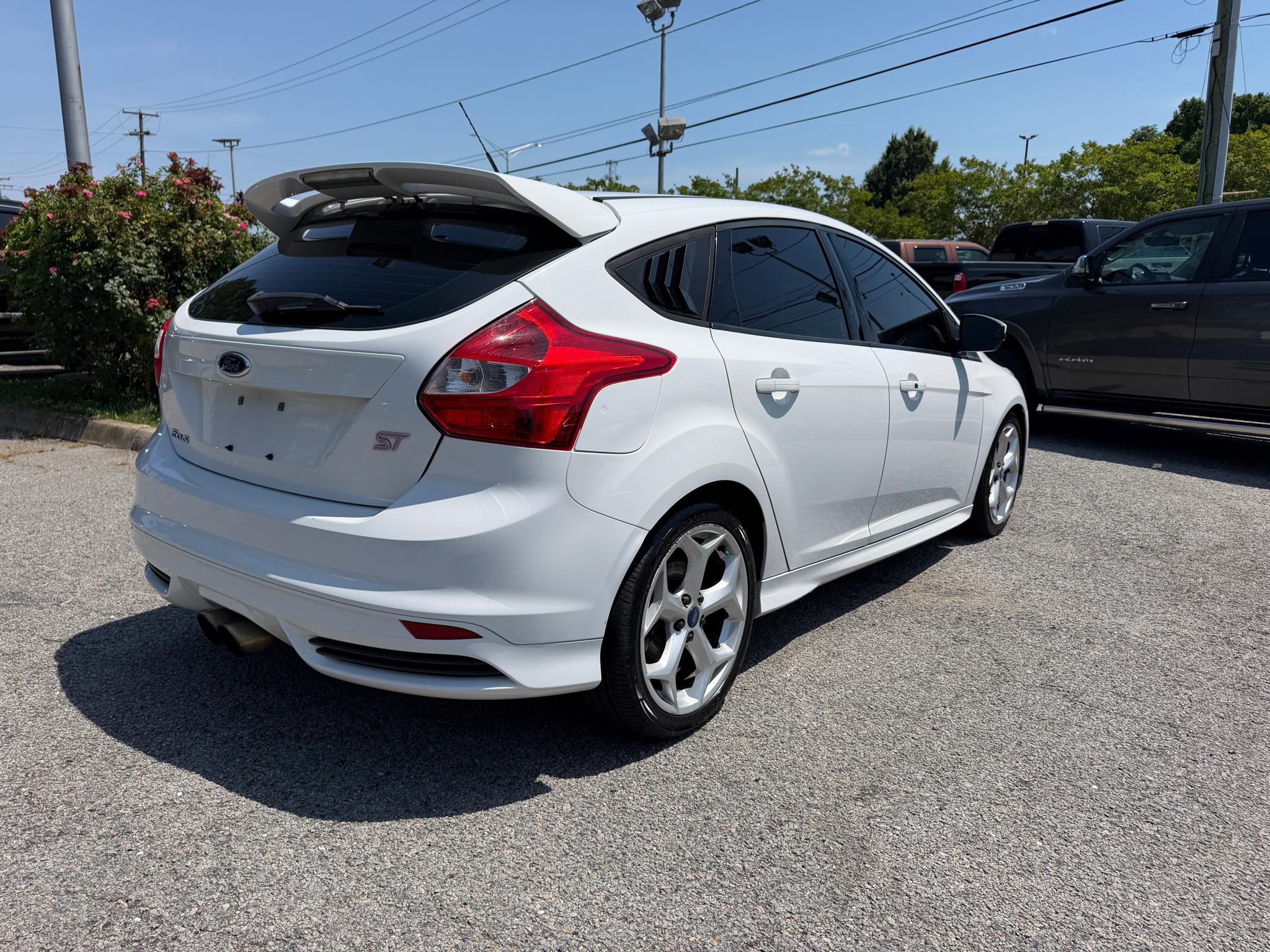 Ford Focus 5dr HB ST 2014