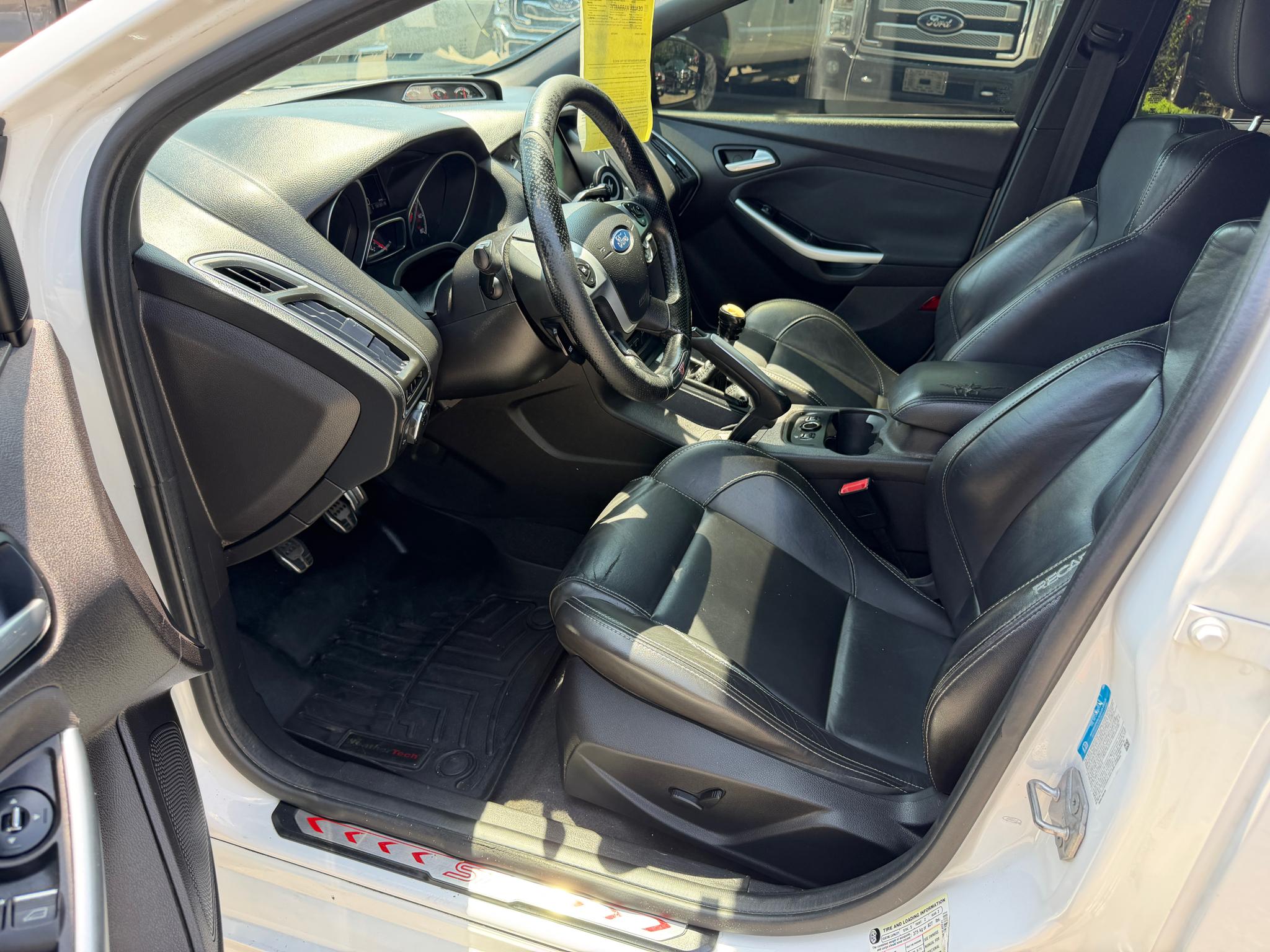 Ford Focus 5dr HB ST 2014