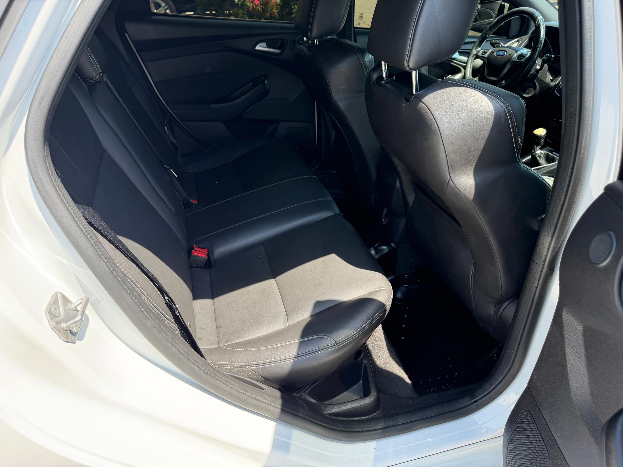 Ford Focus 5dr HB ST 2014
