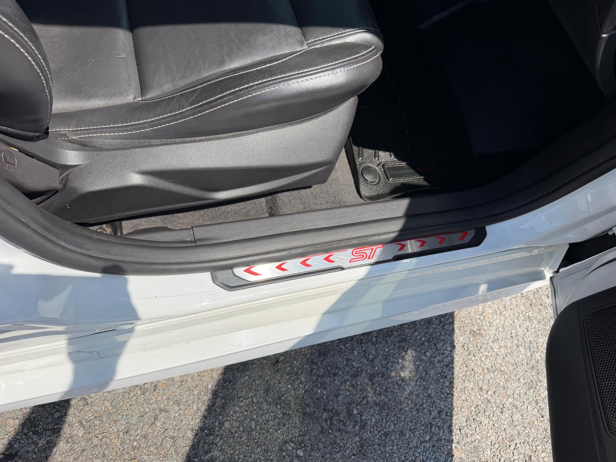 Ford Focus 5dr HB ST 2014
