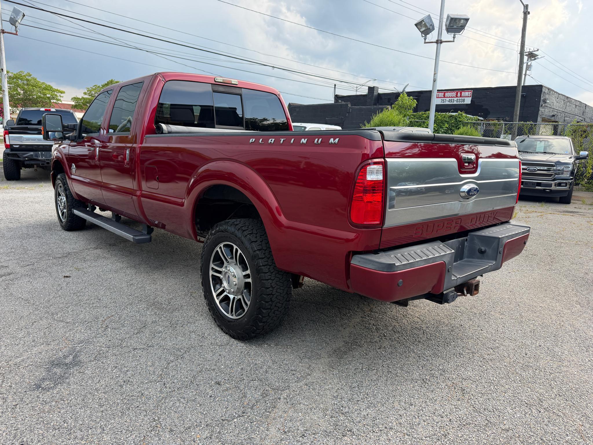 Ford Super Duty F-350 SRW 4WD Crew Cab 172" Platinum 2014