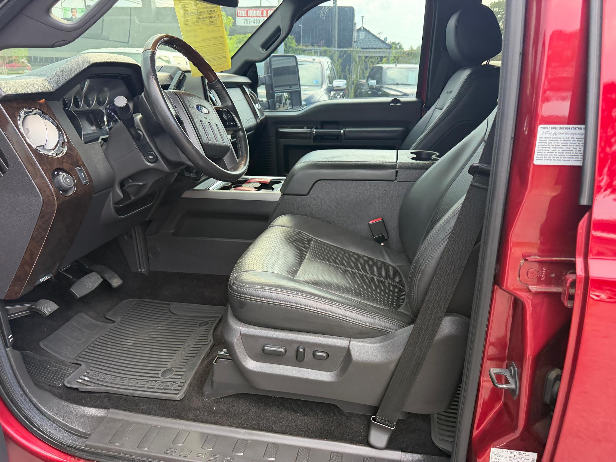 Ford Super Duty F-350 SRW 4WD Crew Cab 172" Platinum 2014