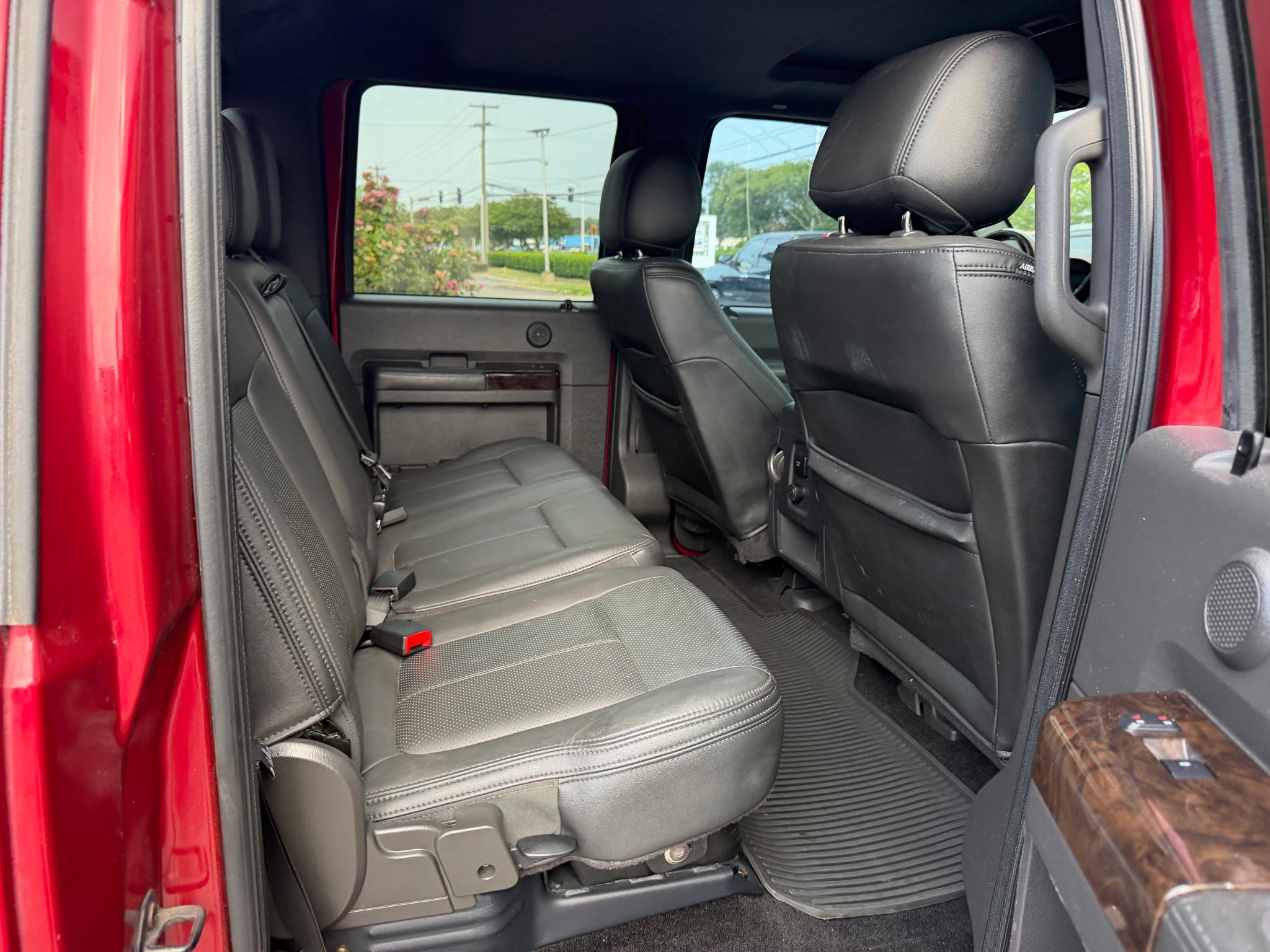 Ford Super Duty F-350 SRW 4WD Crew Cab 172" Platinum 2014