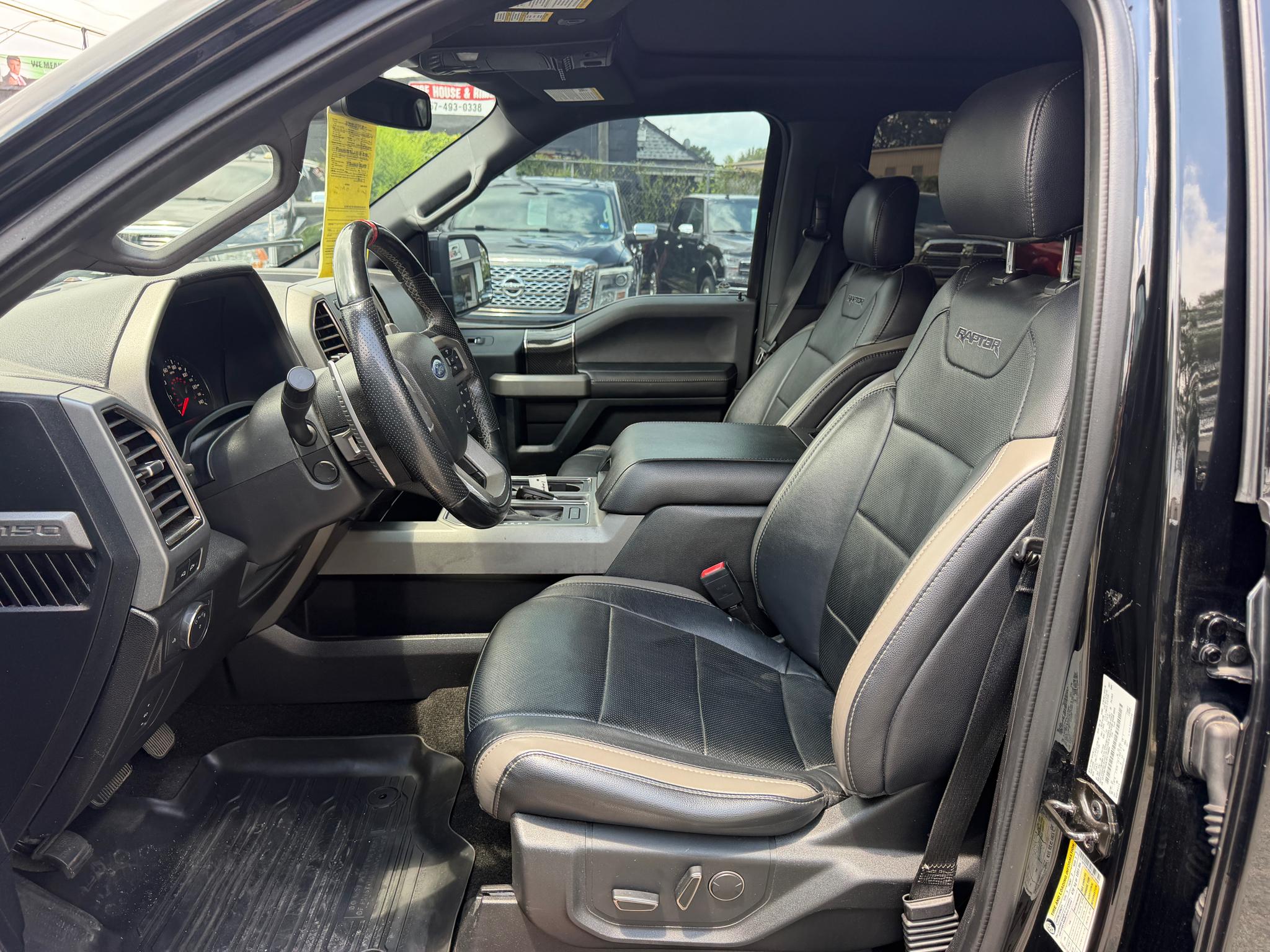Ford F-150 Raptor 4WD SuperCrew 5.5' Box 2018