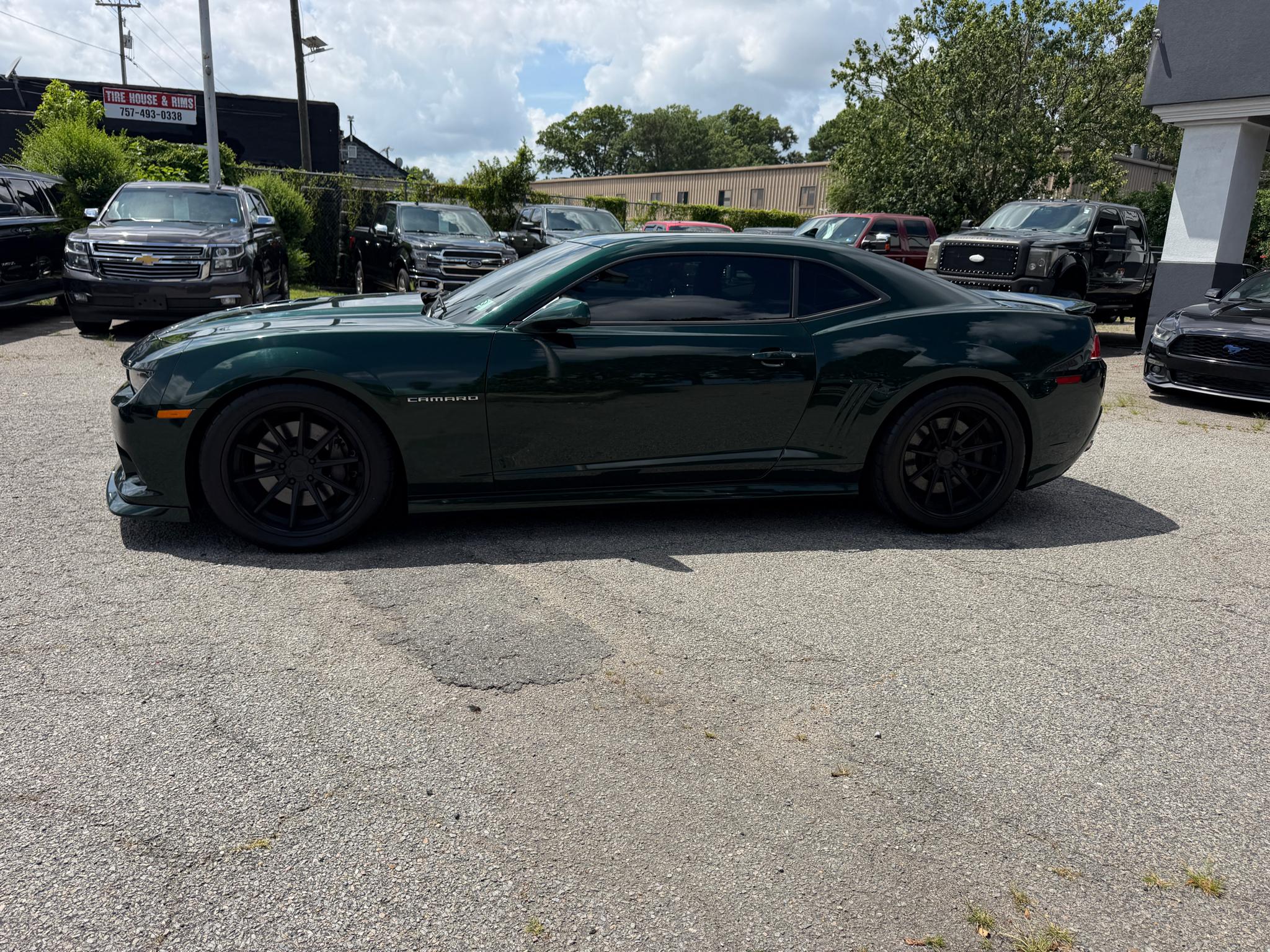 Chevrolet Camaro 2dr Cpe SS w/2SS 2015