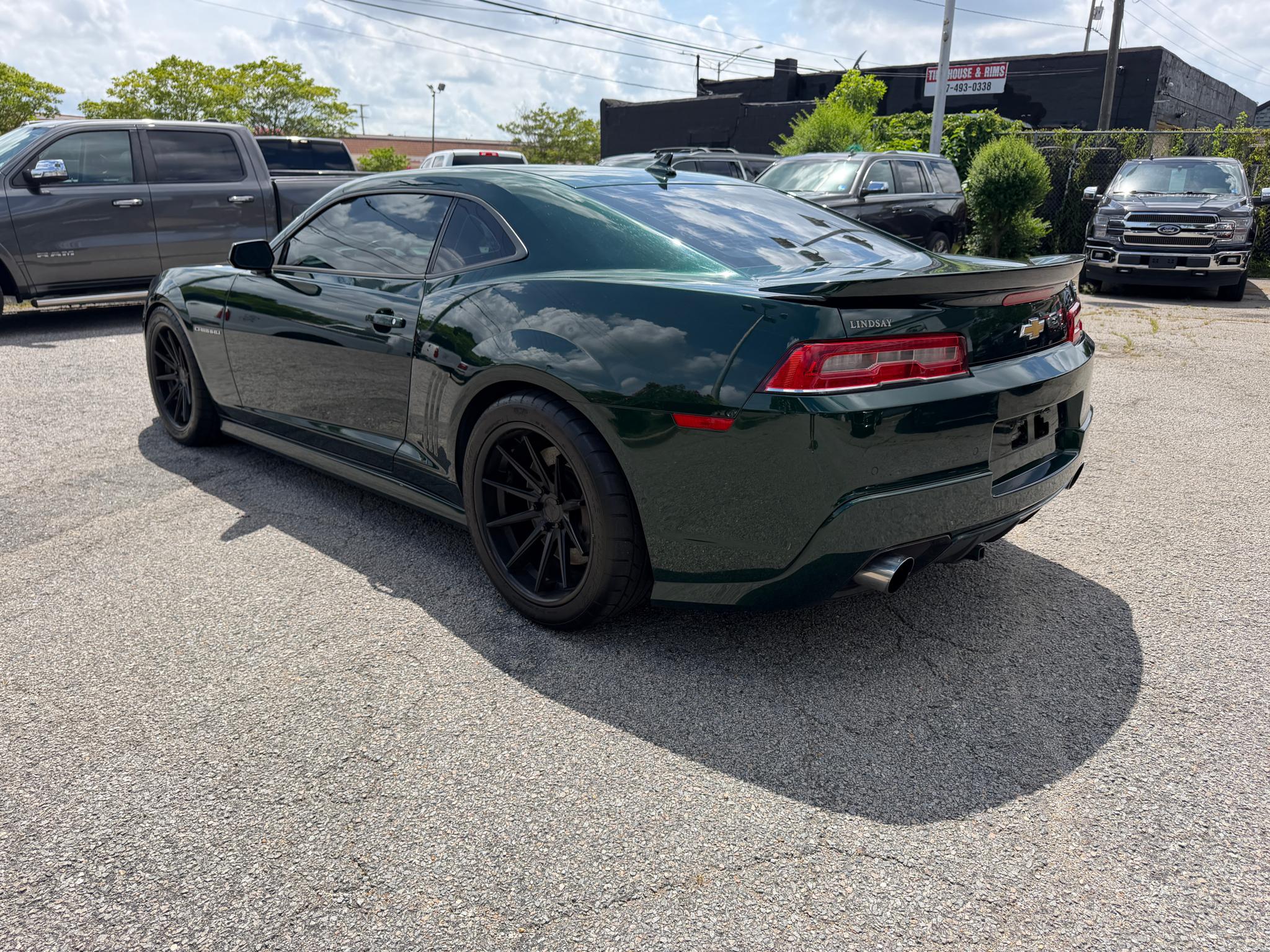 Chevrolet Camaro 2dr Cpe SS w/2SS 2015
